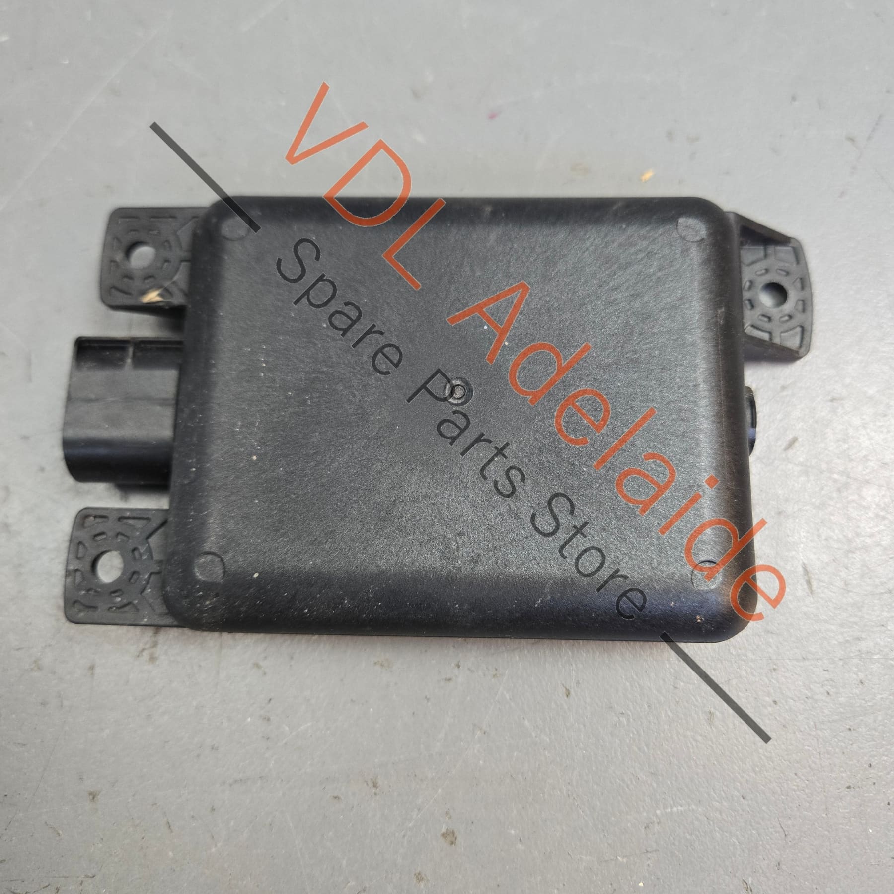 VW Golf MK7.5 Blind Spot Radar Rear Left Slave 5Q0907685C - Image 2