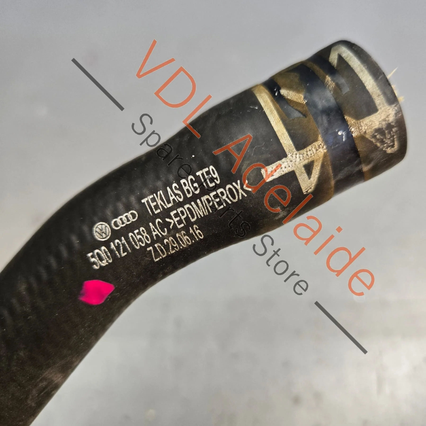 VW Golf R Coolant Radiator Hose Pipe 5Q0121070BT 5Q0121070BQ 5Q0121058AC - Image 5