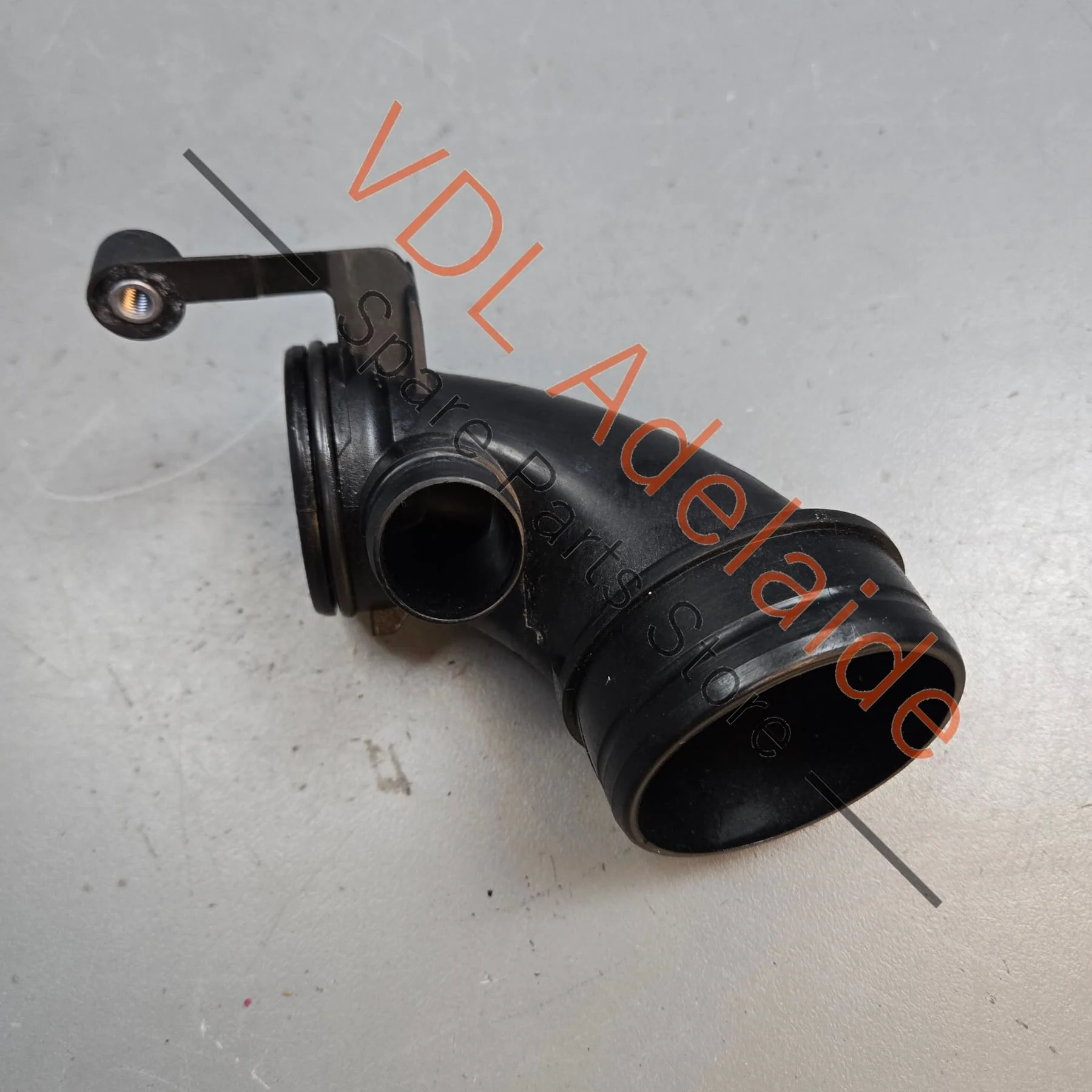 VW Golf R Mk7 Air Filter Connection Piece & Air Hose 5Q0129635R 5Q0129635P - Image 4