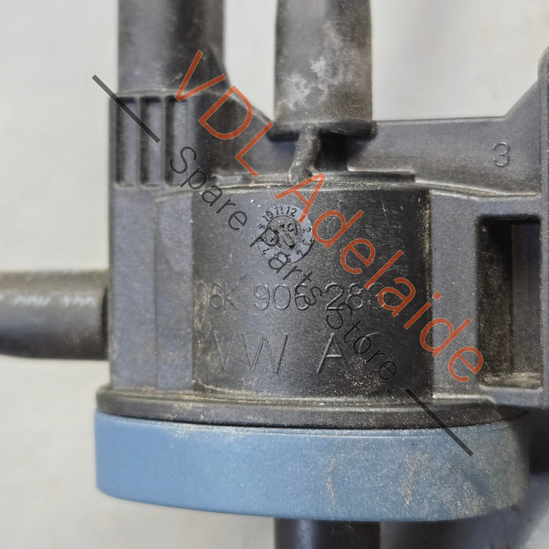 VW Audi Solenoid Pressure Valve 06K906283 - Image 5