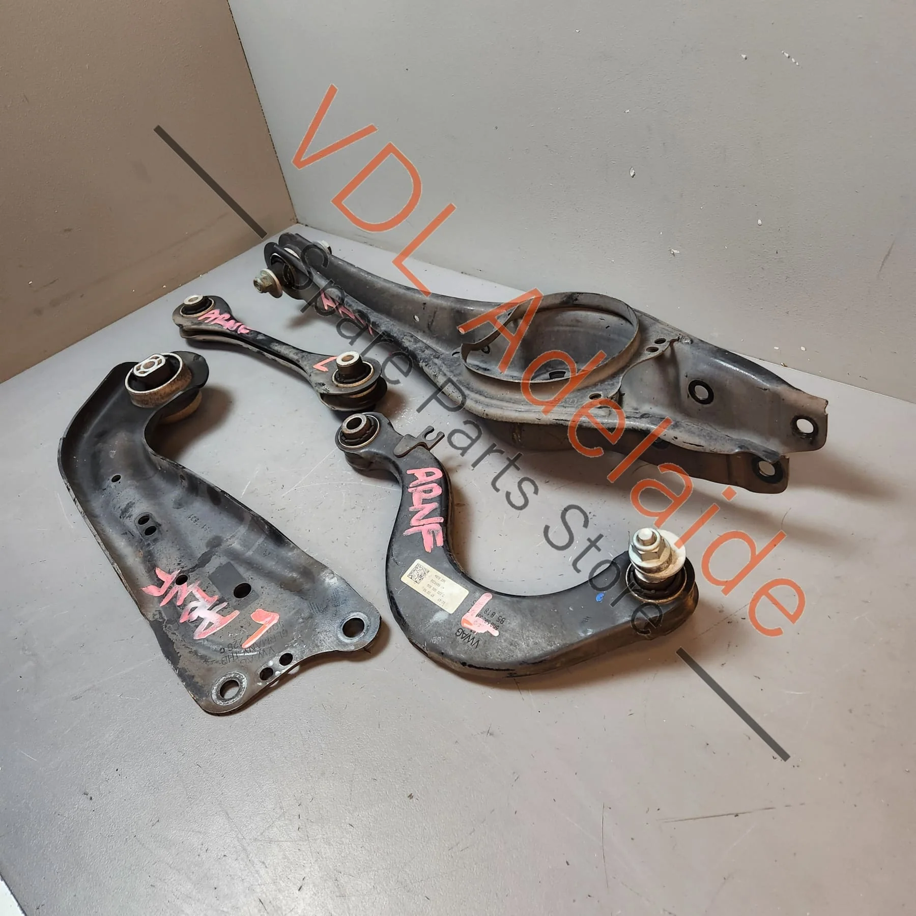 VW Golf MK7 Left side set Rear Suspension Control Arms Wishbone 5Q0505311D 5Q0505323D 5Q0505223D - Image 5