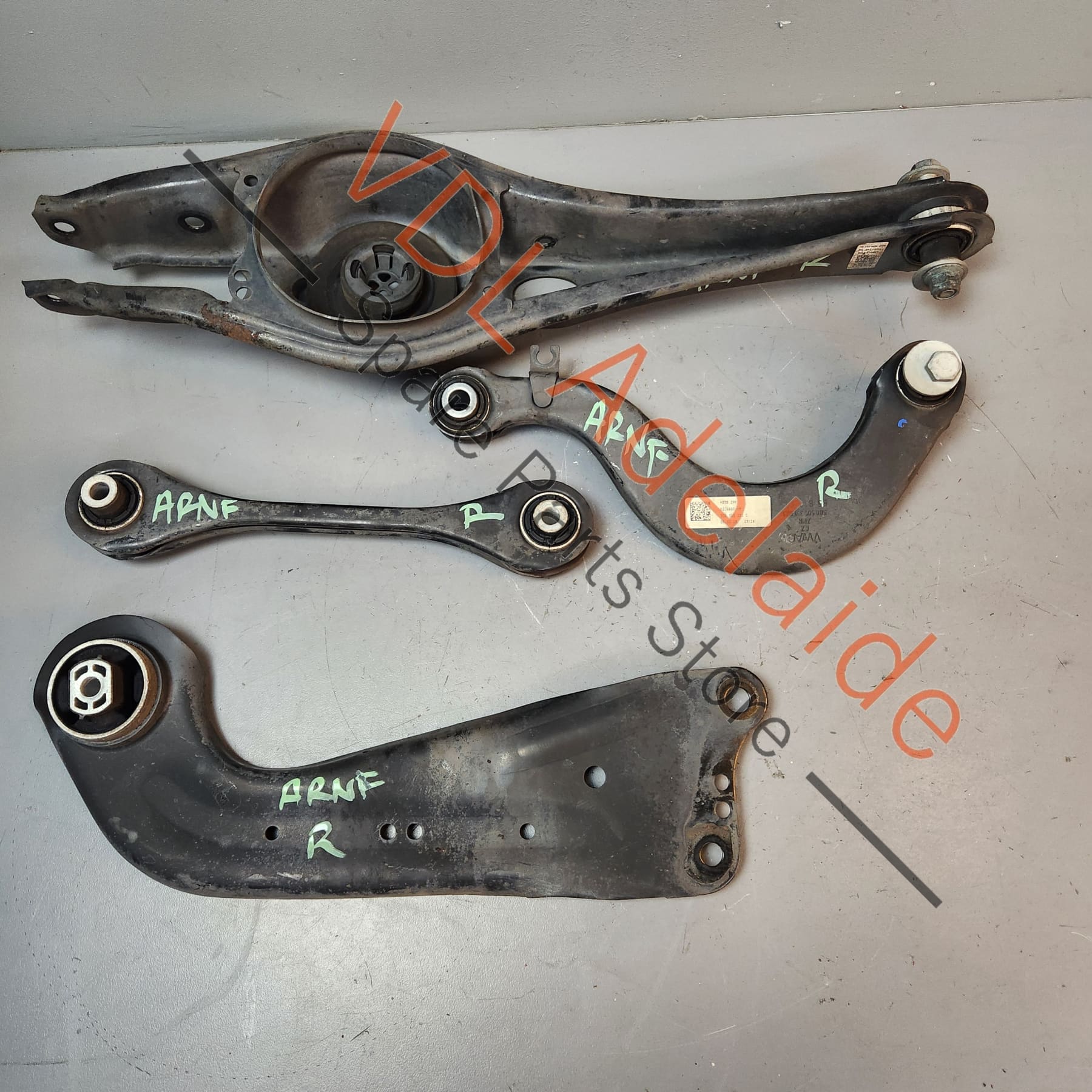 VW Golf MK7 Right side set Rear Suspension Control Arms Wishbone 5Q0505311D 5Q0505323D 5Q0505224D