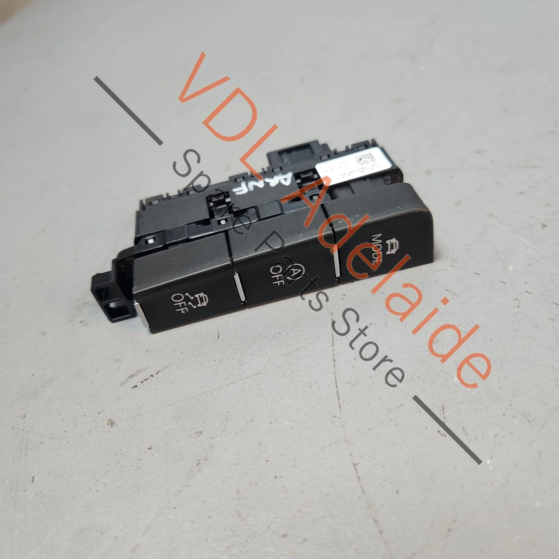 VW Golf MK7 Driving Mode ESP & Start Stop Switch 5G1927137P - Image 6