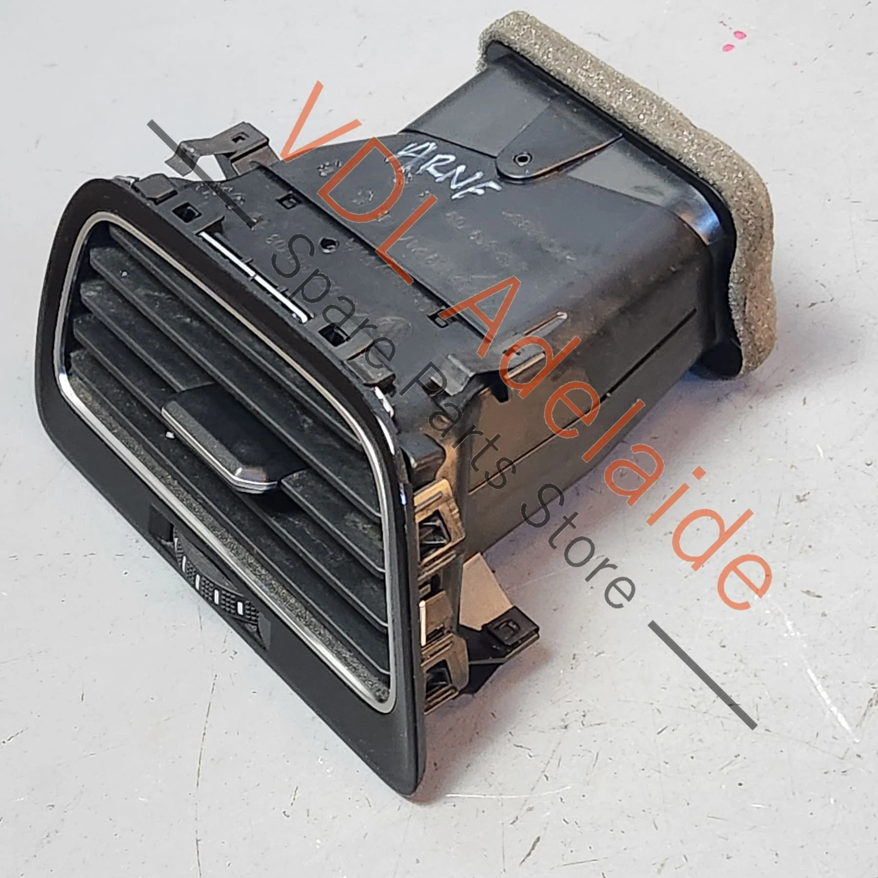 VW Golf MK7 Right Side Dashboard Drivers Air Conditioning Vent Interior Trim 5G2819704H DAR - Image 2