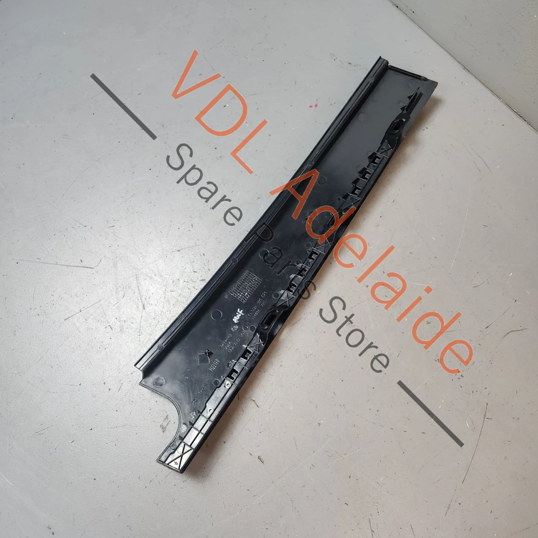 VW Golf Mk7 Gloss Black Rear Right B Pillar Exterior Trim for Door Window Frame 5G6839902B - Image 5