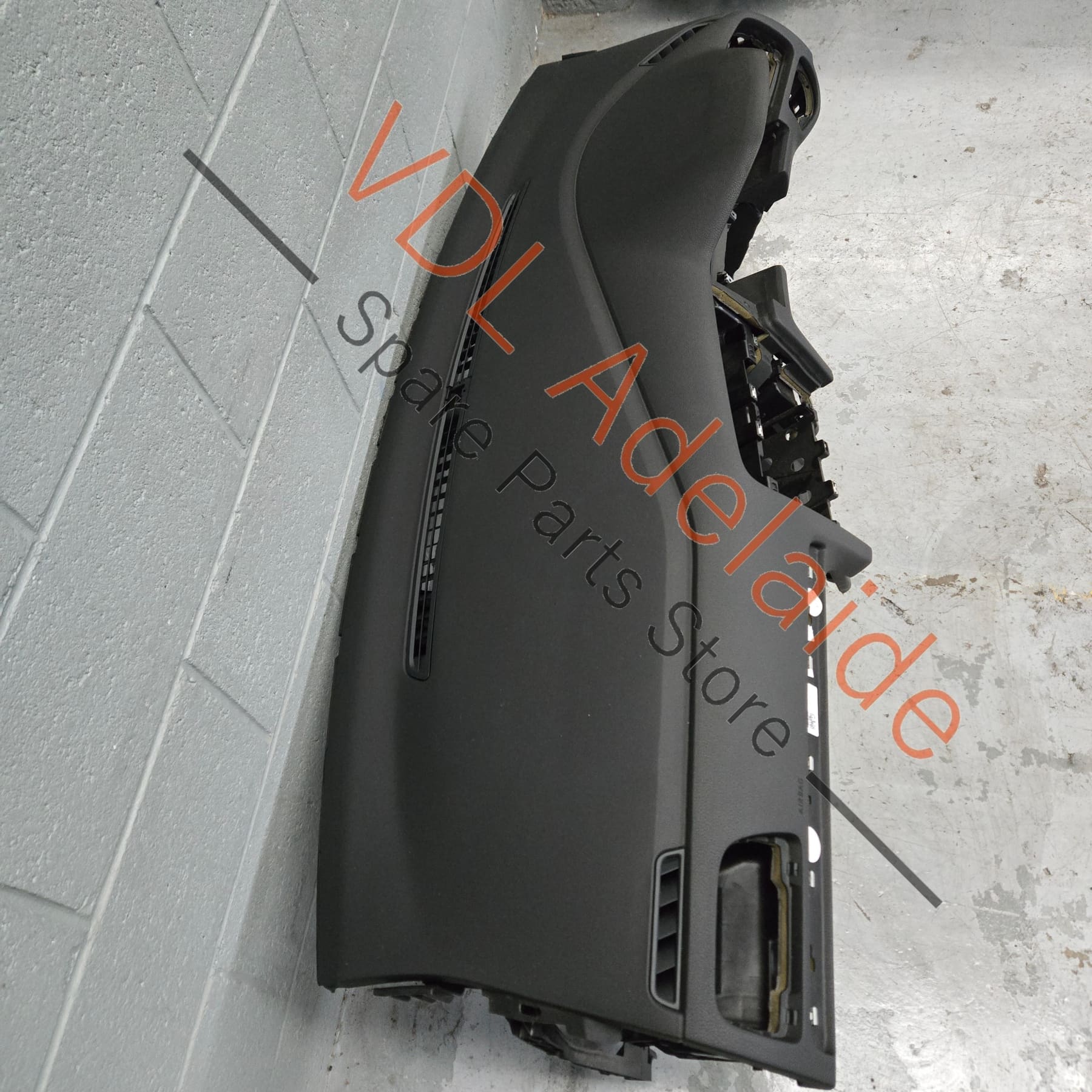 VW Golf MK7 7.5 Dashboard & Airbag Kit - Image 3