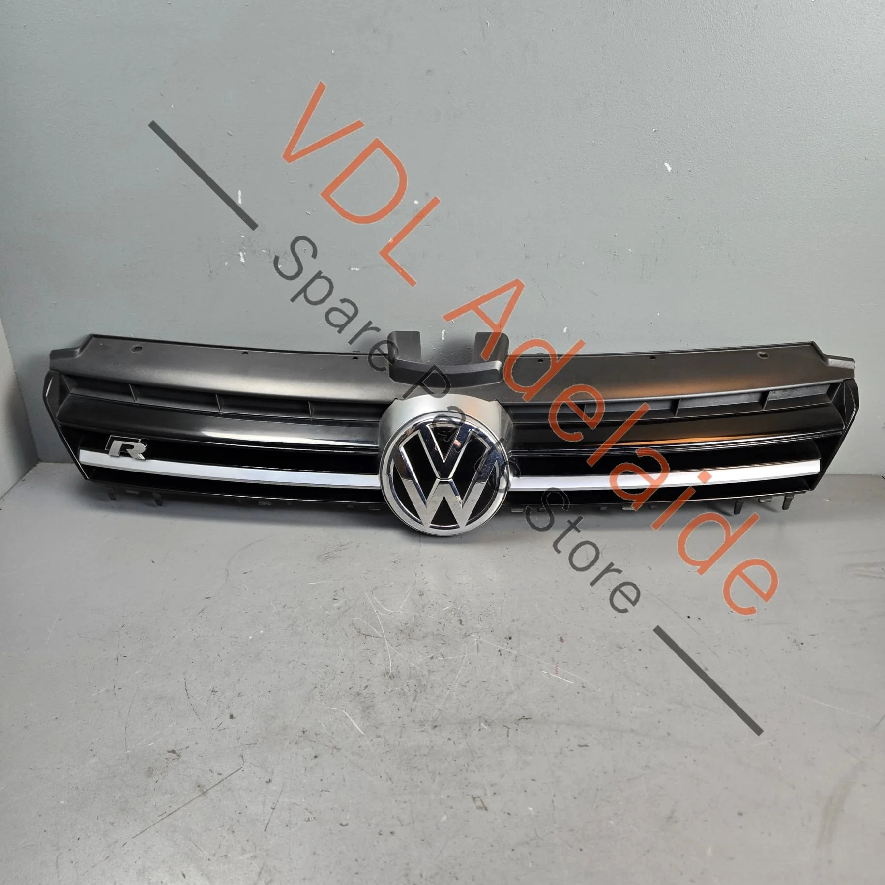 VW Golf R MK7 Front Grille Genuine OEM 5G0853651E ADQ
