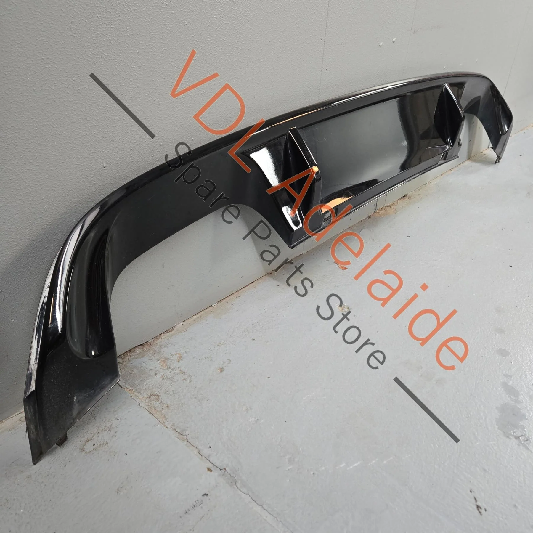 VW Golf R MK7 Rear Bumper Spoiler Diffuser 5G6807568N 041 - Image 3