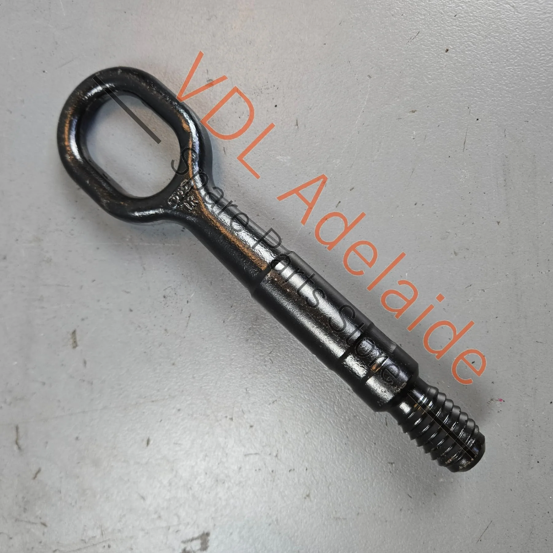 VW Golf MK7 Factory Tow Hook 8K0805615 - Image 3