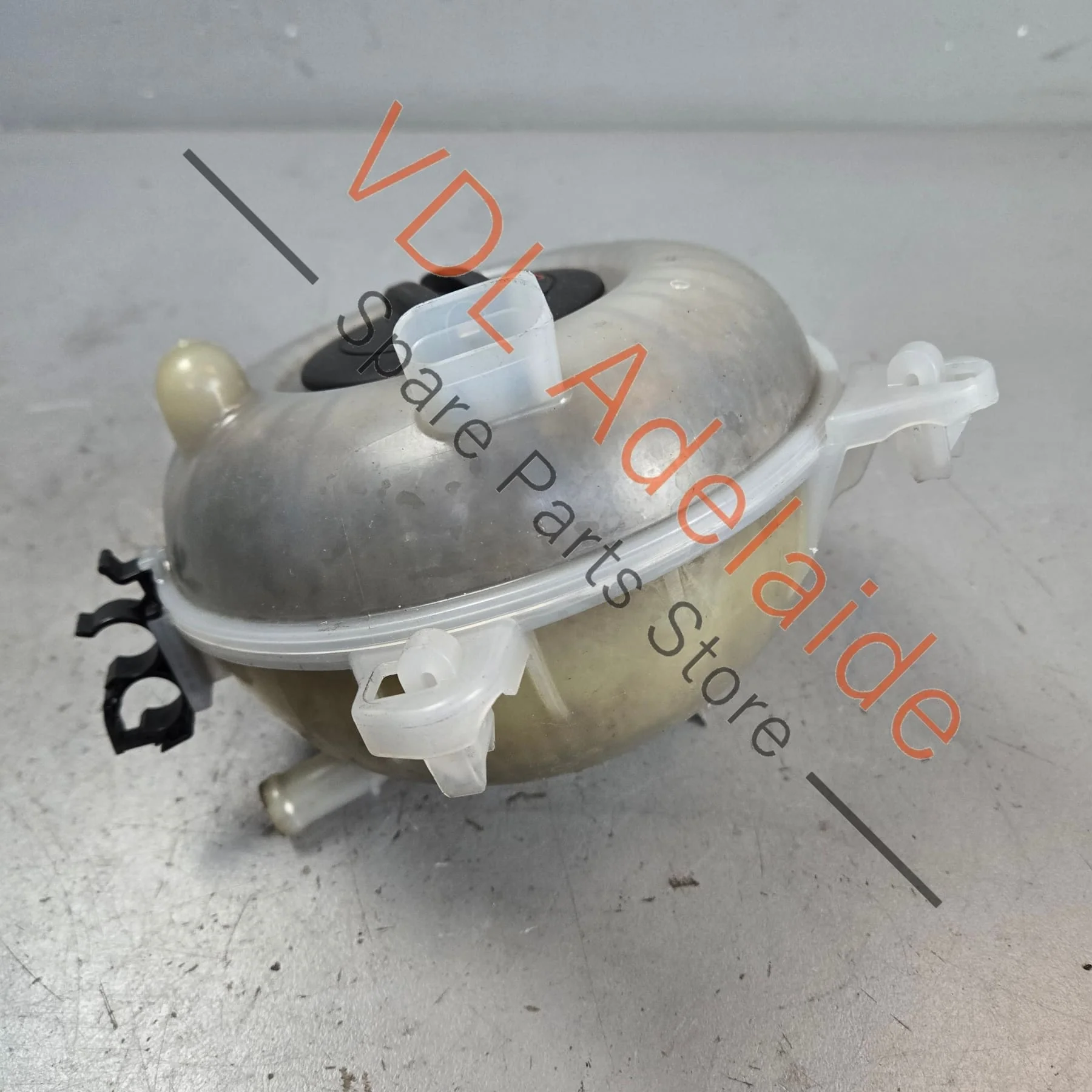 VW Golf MK7 Water Coolant Tank Reservoir with Cap 2Q0121321A 5Q0121407T
