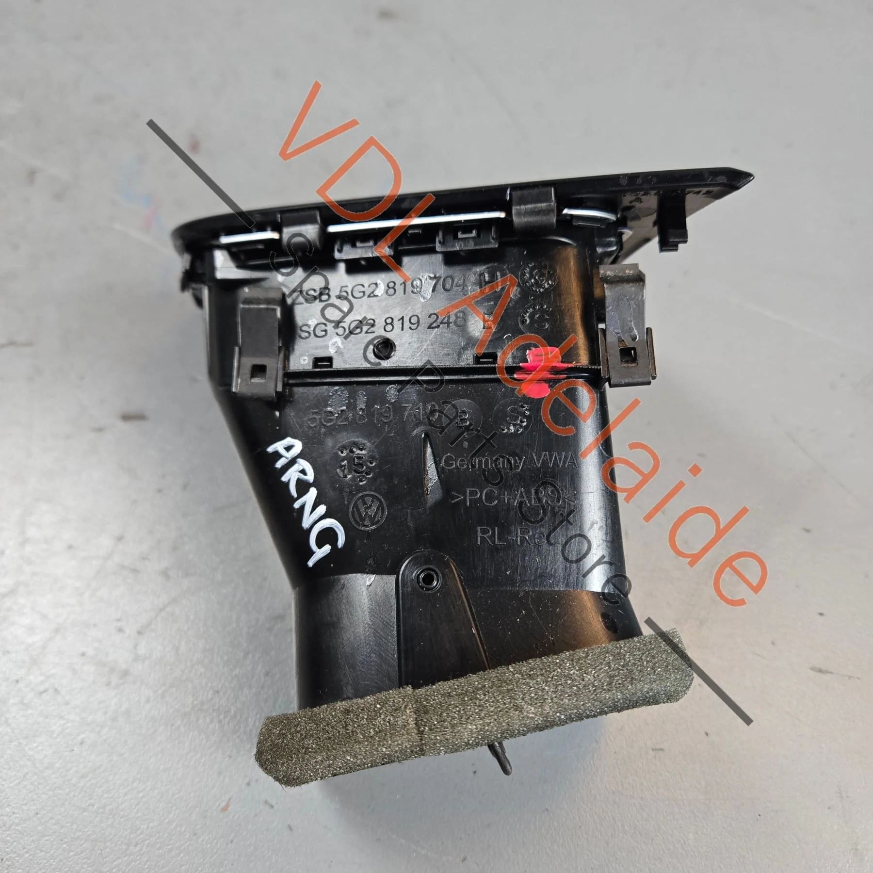 VW Golf MK7 7.5 Right Side Dash Air Vent AC 5G2819704H QYI Gloss Black 5G2819710 - Image 3