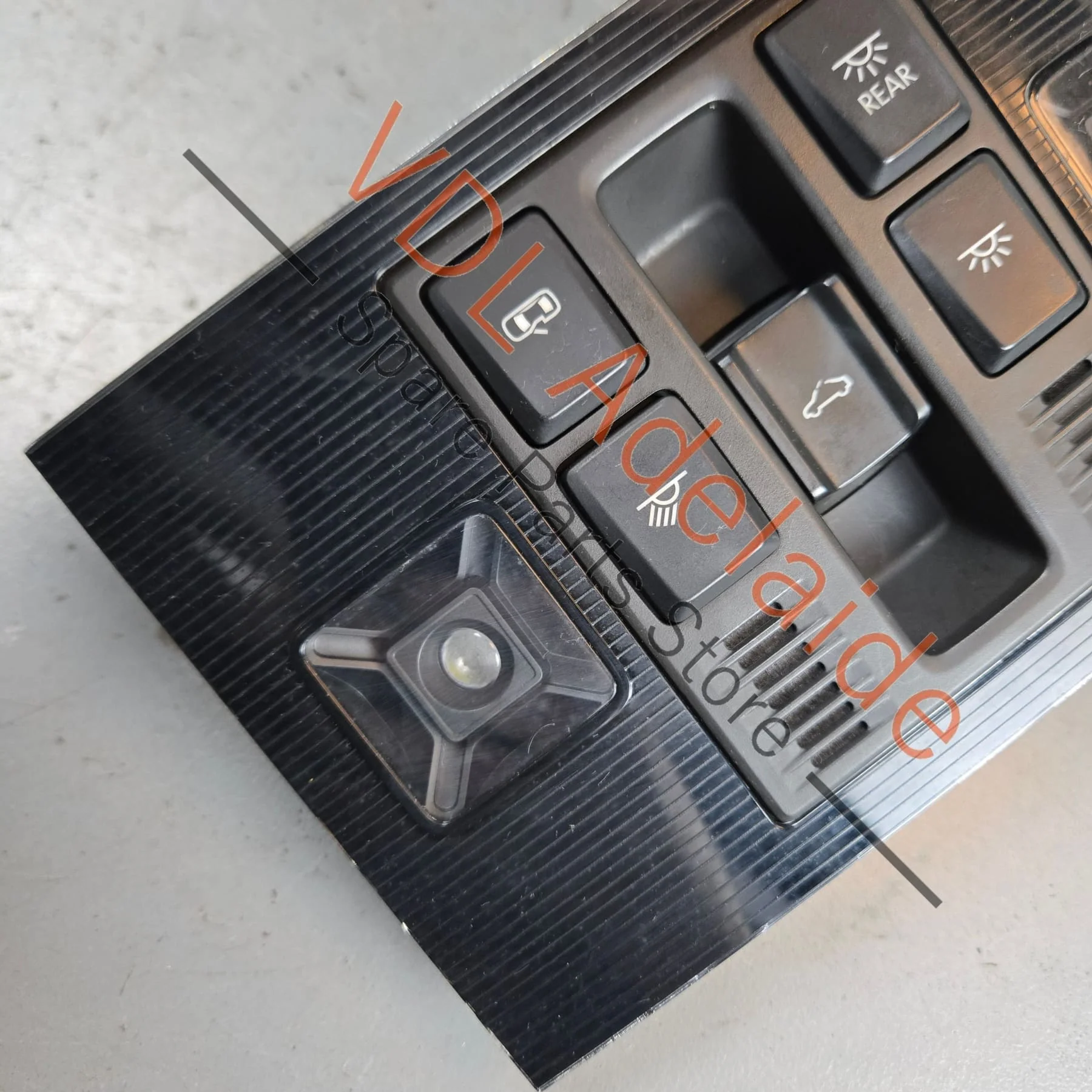 VW Golf Mk7 LED Front Interior Reading Light w Sunroof Switch 5G2947105Q 5G2947105R 5G2947106A - Image 3