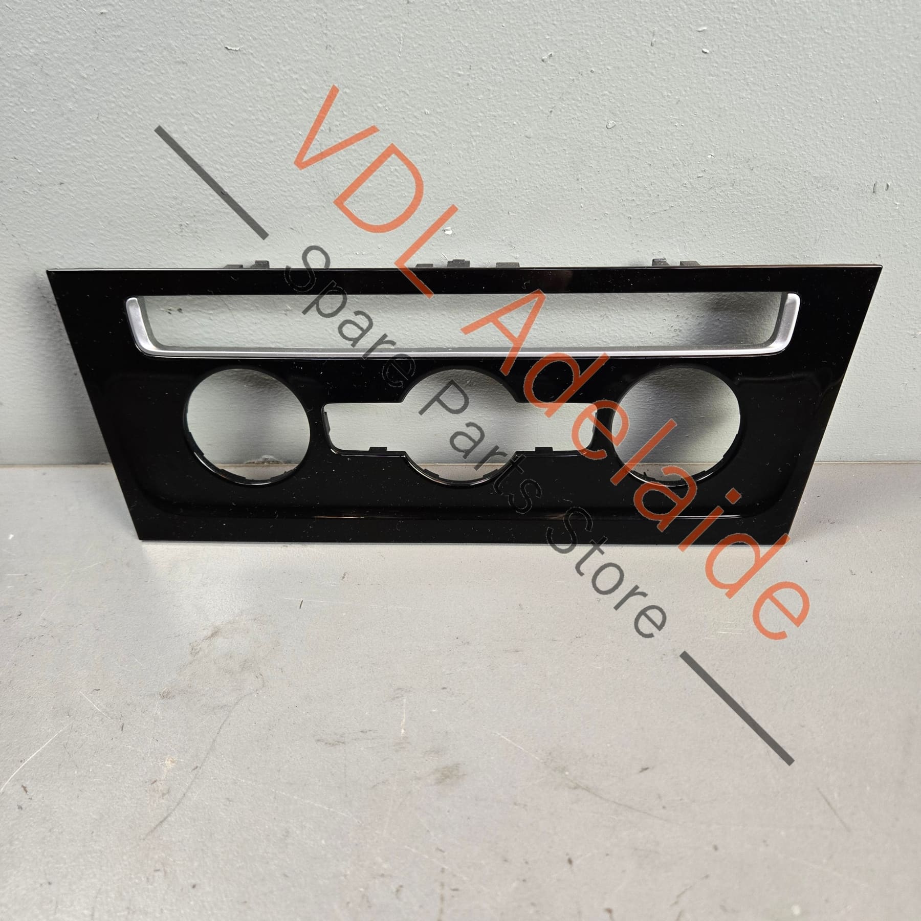 VW Golf MK7 AC Control Swith Cover Interior Trim 5G2863100 5G2863042C