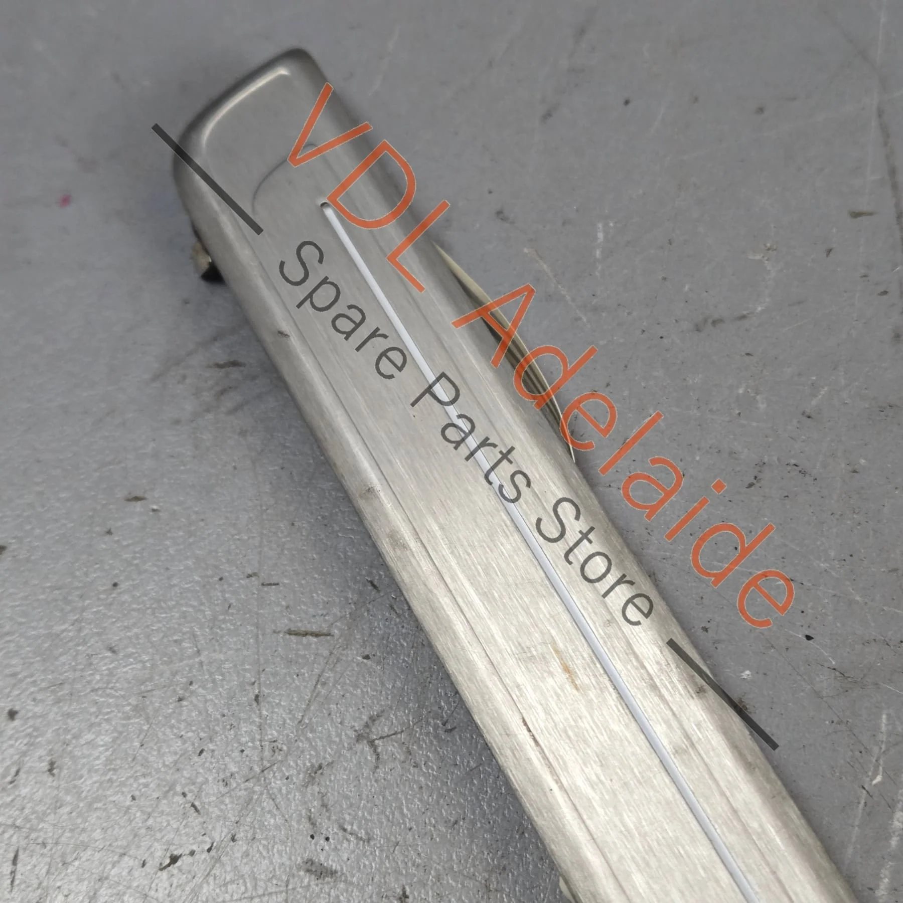 VW Golf R Illuminated Sill Panel Door Entry Strip Light Left 5G4853370K DAT - Image 4