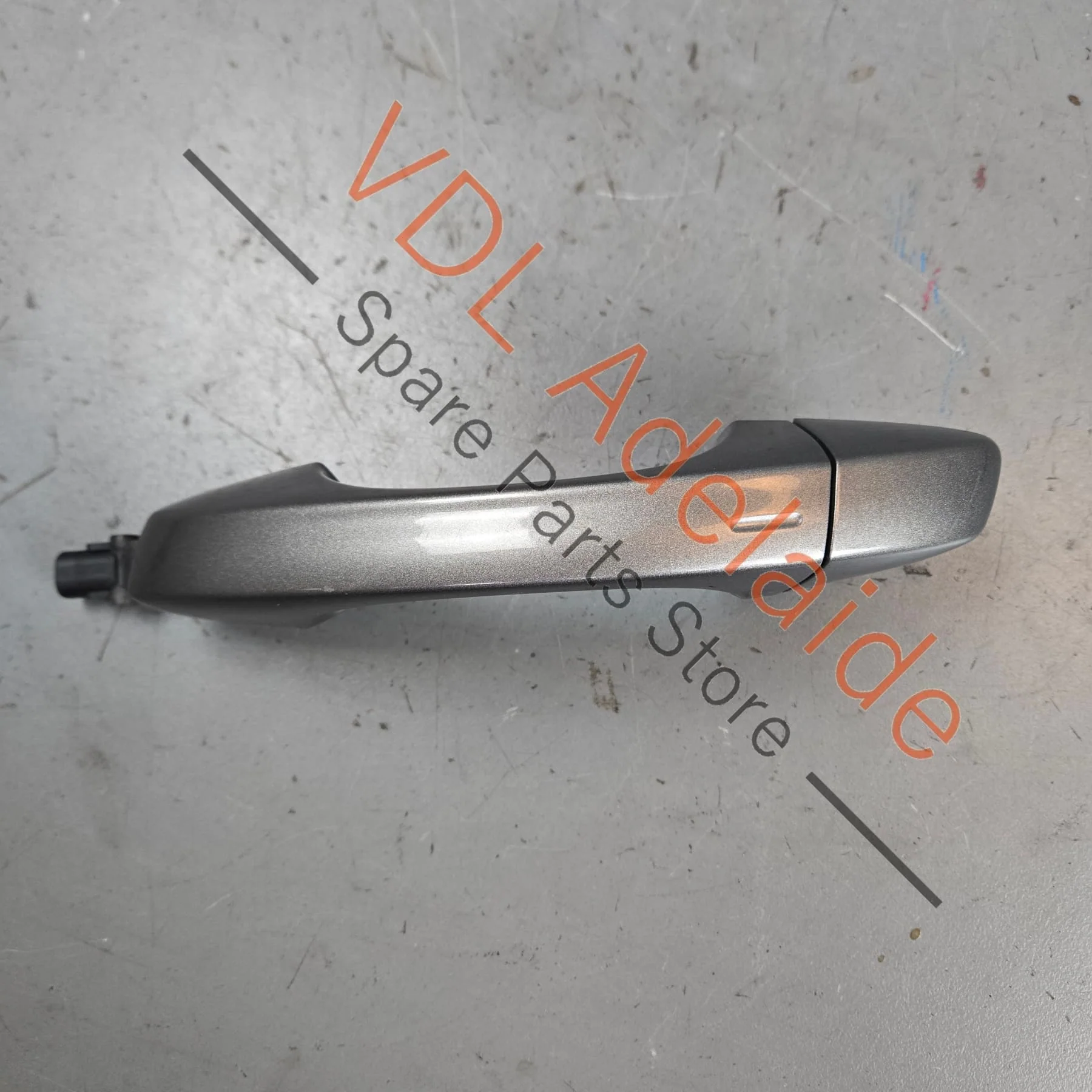 VW Golf R MK7 7.5 Kessy Exterior Door Handle Front Left Keyless Entry 5G0837205Q Limestone Grey - Image 2