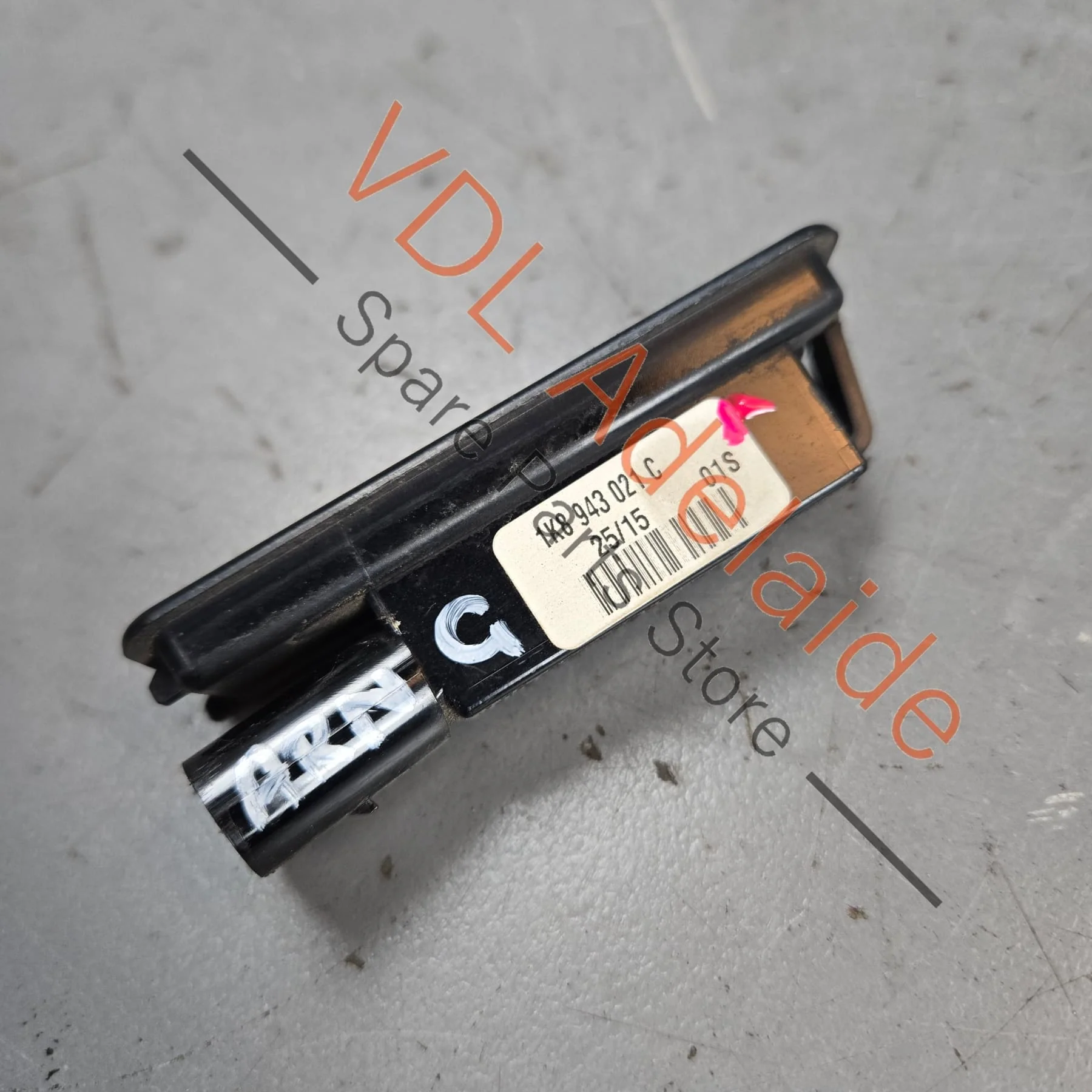 VW Golf R GTi Mk7 Rear Licence Registration Plate Light 1K8943021C - Image 2