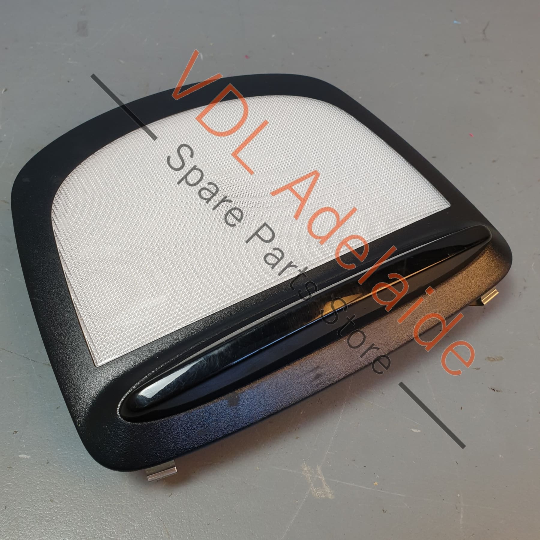Mercedes W164 Black Interior Dome Reading Light for Rear Passengers A0015424723 - Image 2