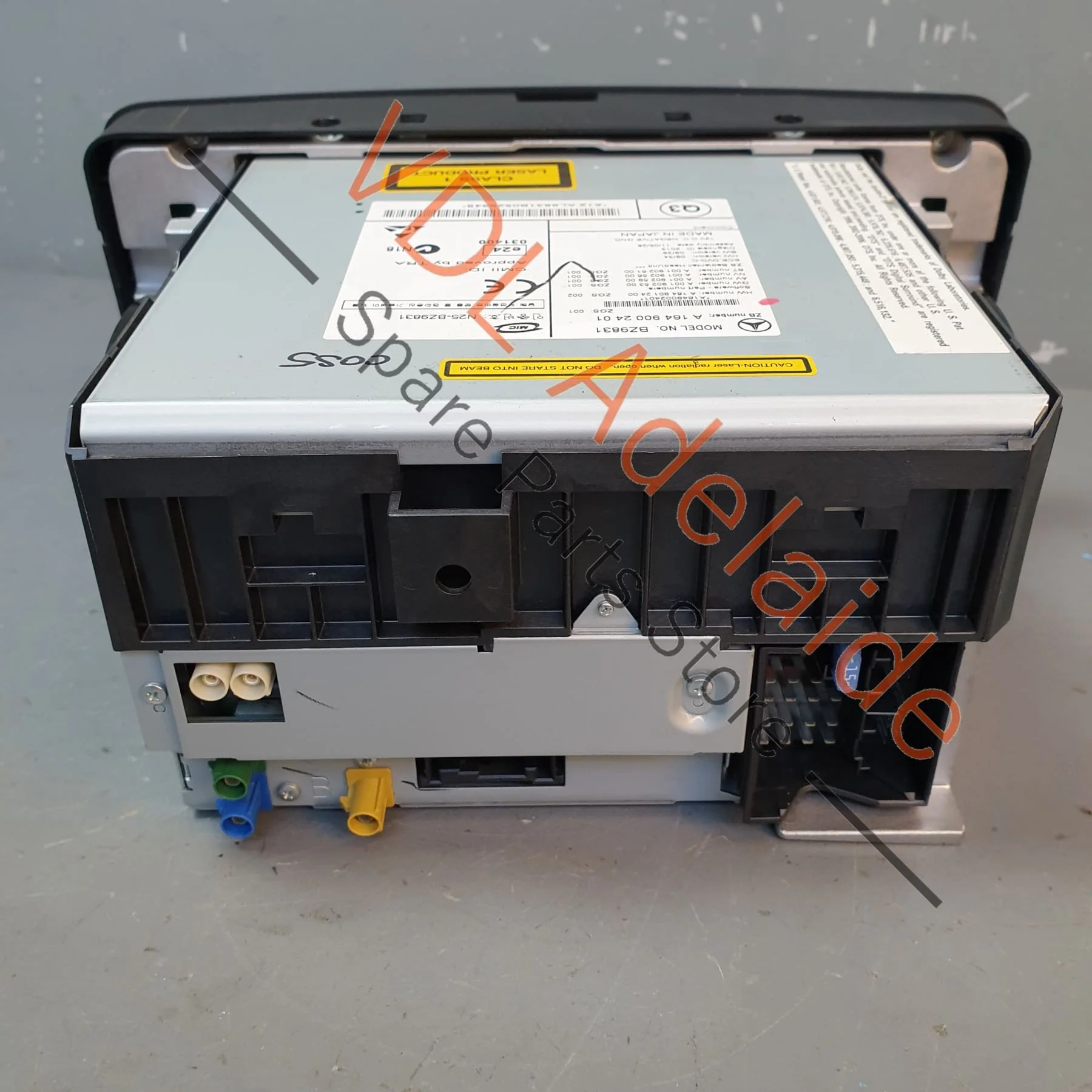 Mercedes W164 NTG2.5 Comand Head Unit Radio Display Navigation Nav Screen A1649002401 - Image 10