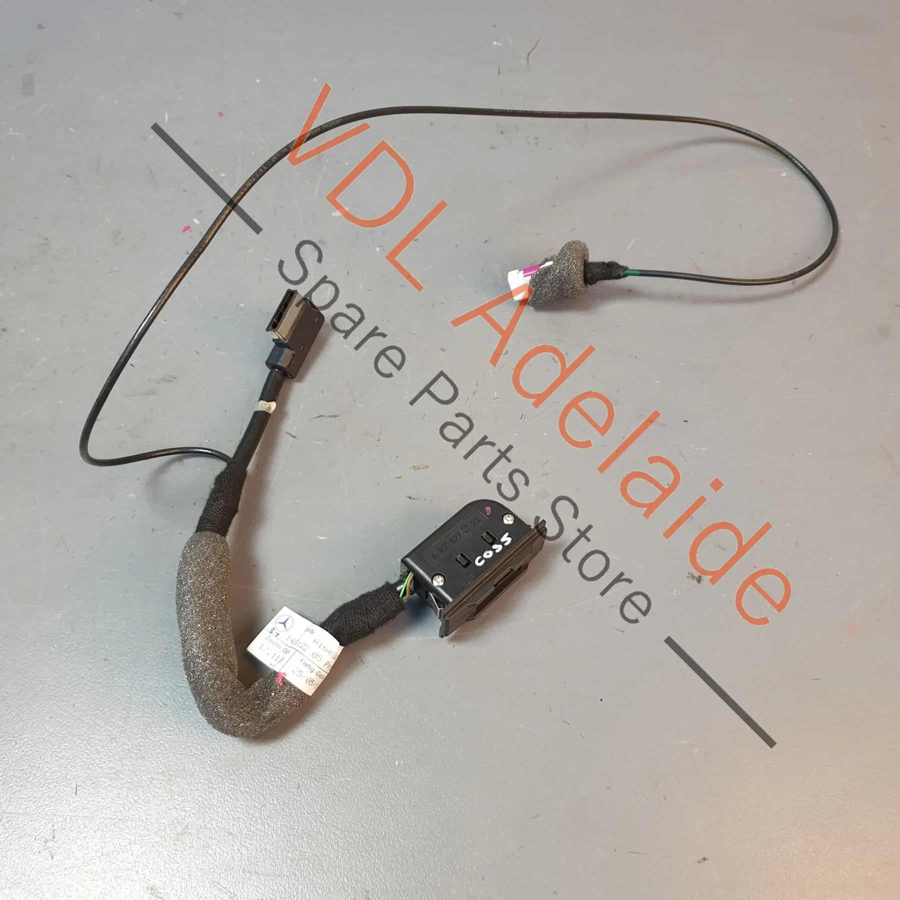 Mercedes W164 Media Interface Cable A1648202715