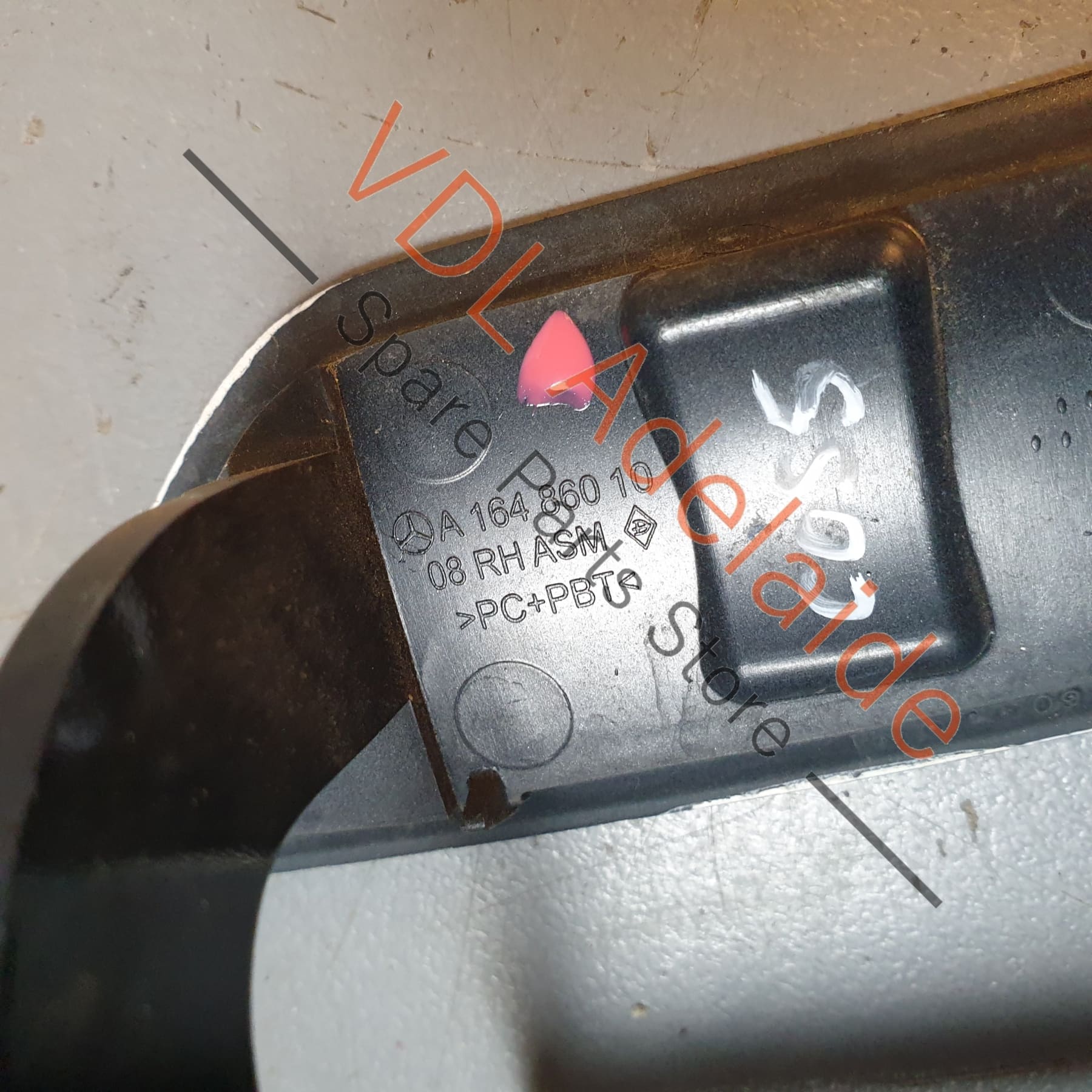 Mercedes W164 RHS Right Headlight Washer Jet Nozzle Cover A1648601008, A16486010089197 - Image 8