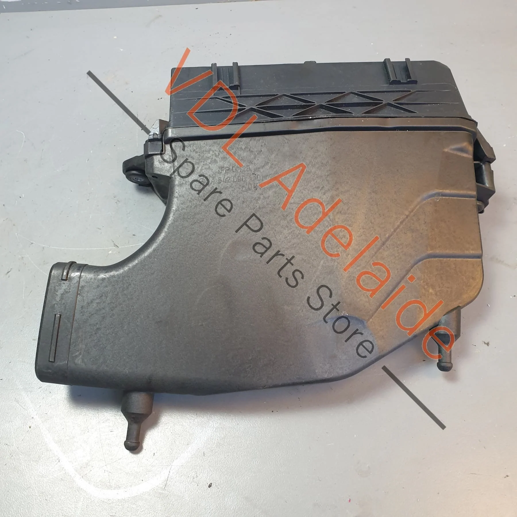 Mercedes GL ML W164 Air Filter Box A0061539728