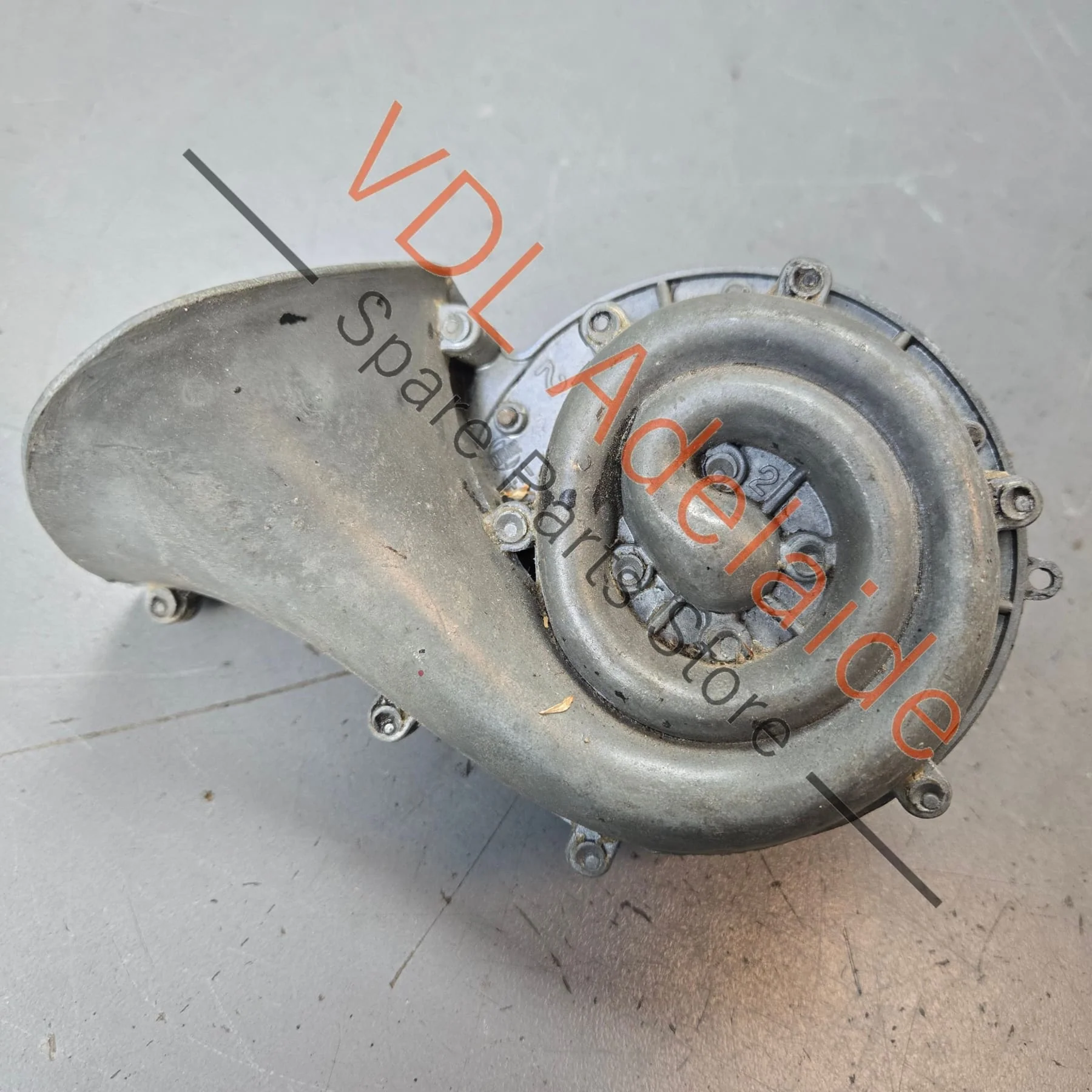 Datsun 1600 510 1x Original Horn 1968-1972 - Image 3