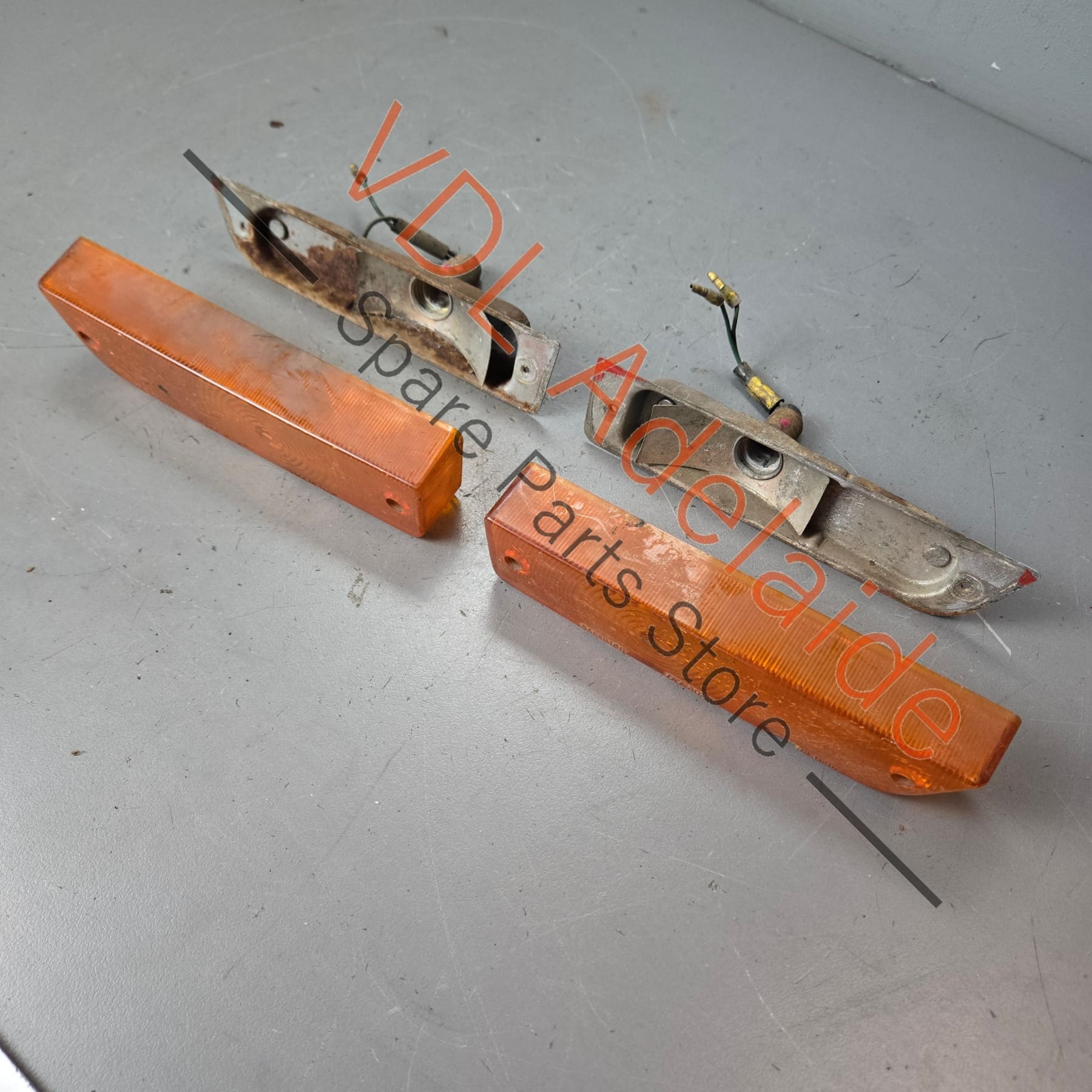 Datsun 510 1600 SSS American Type Front Indicator set Genuine Original - Image 2