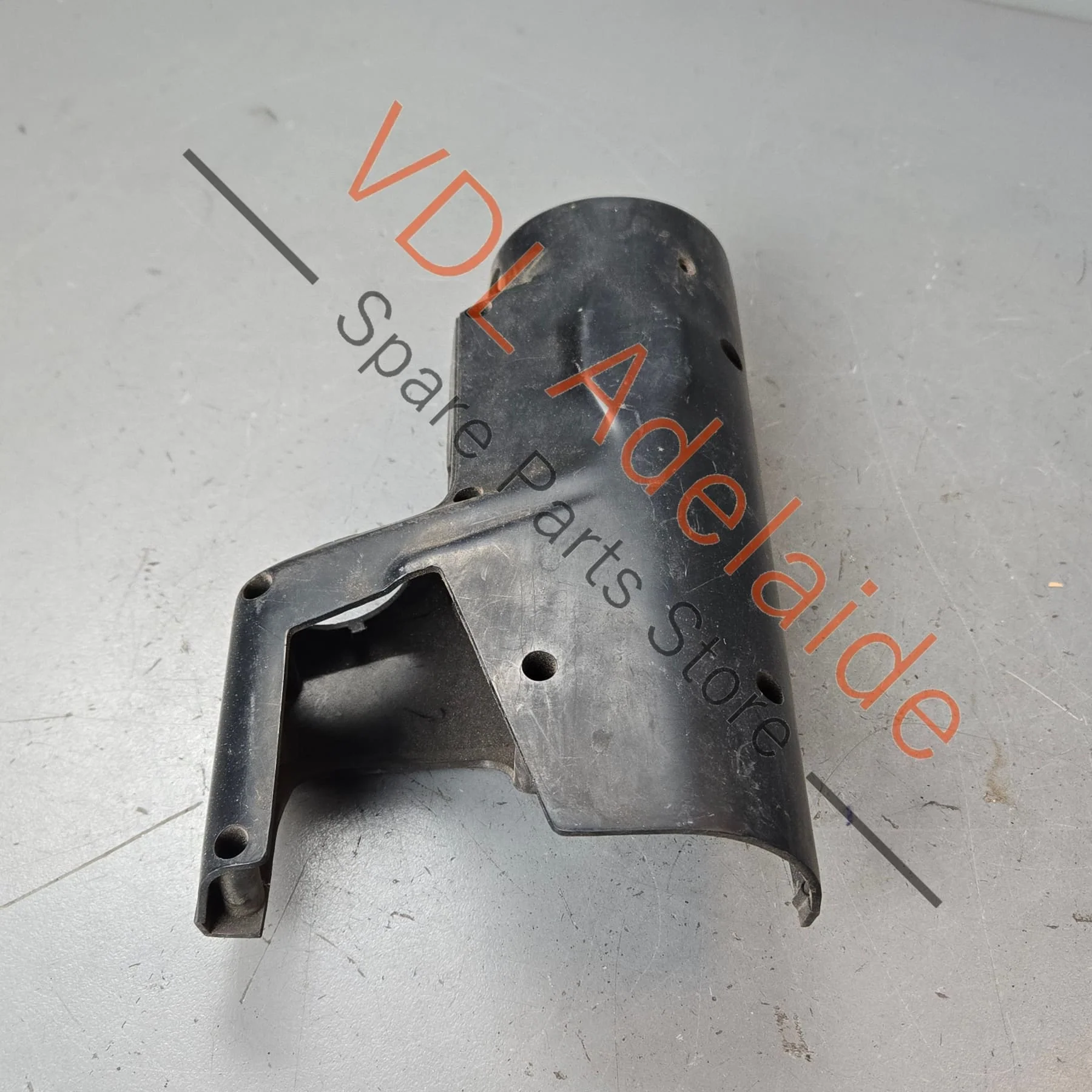 Datsun 1600 510 LHD Steering Column Cover Trim - Image 4