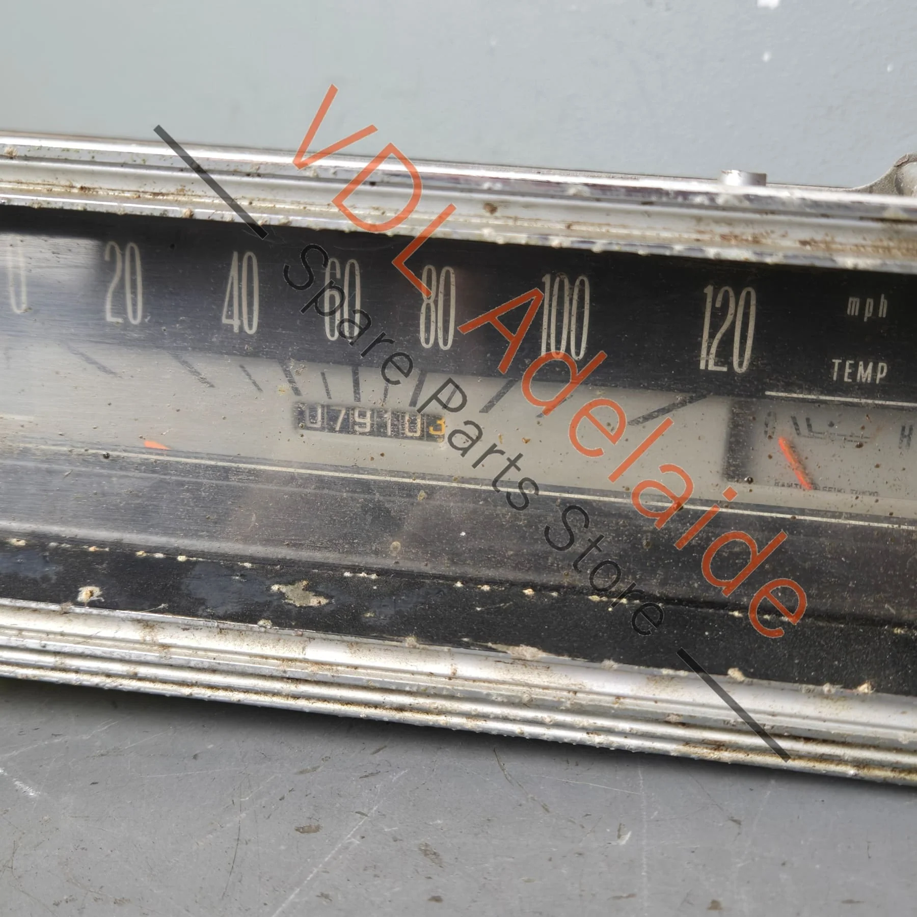 Datsun 1600 510 1968-1969 Original 120 MPH Dashboard Gauge Cluster Early Type - Image 4