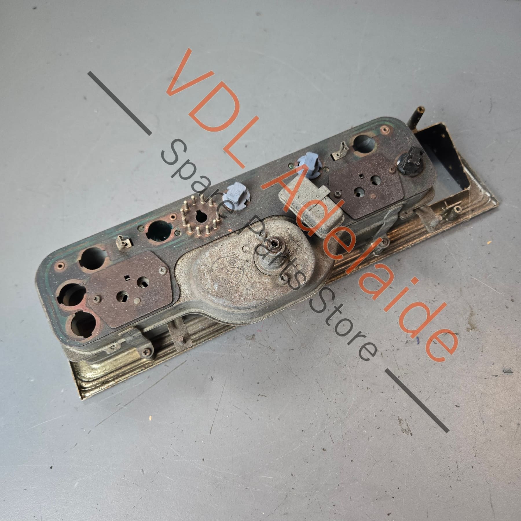 Datsun 1600 510 1968-1969 Original 120 MPH Dashboard Gauge Cluster Early Type - Image 7