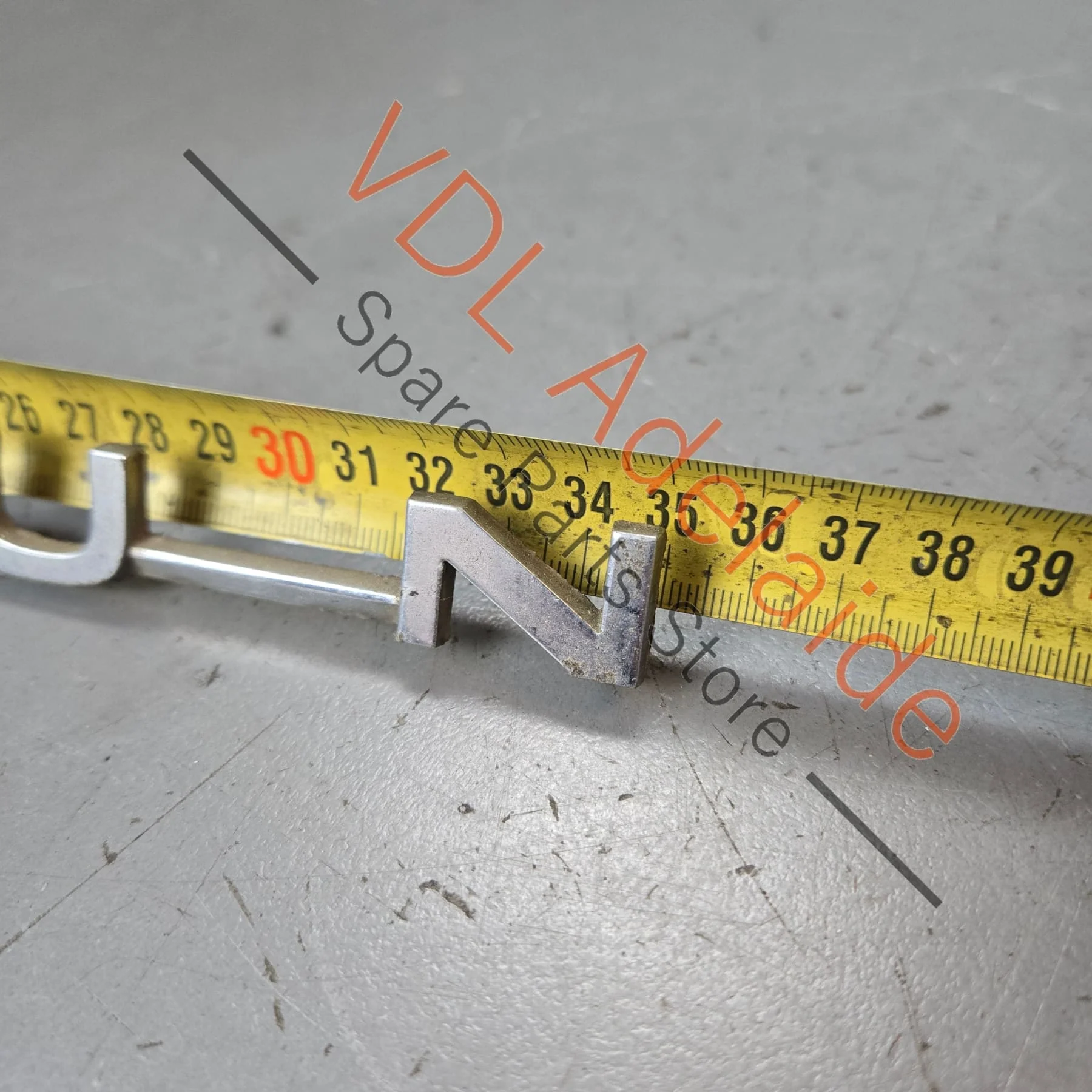 Datsun 1600 510 Rear Panel Boot Badge Emblem Genuine Cast Chrome #01 - Image 9