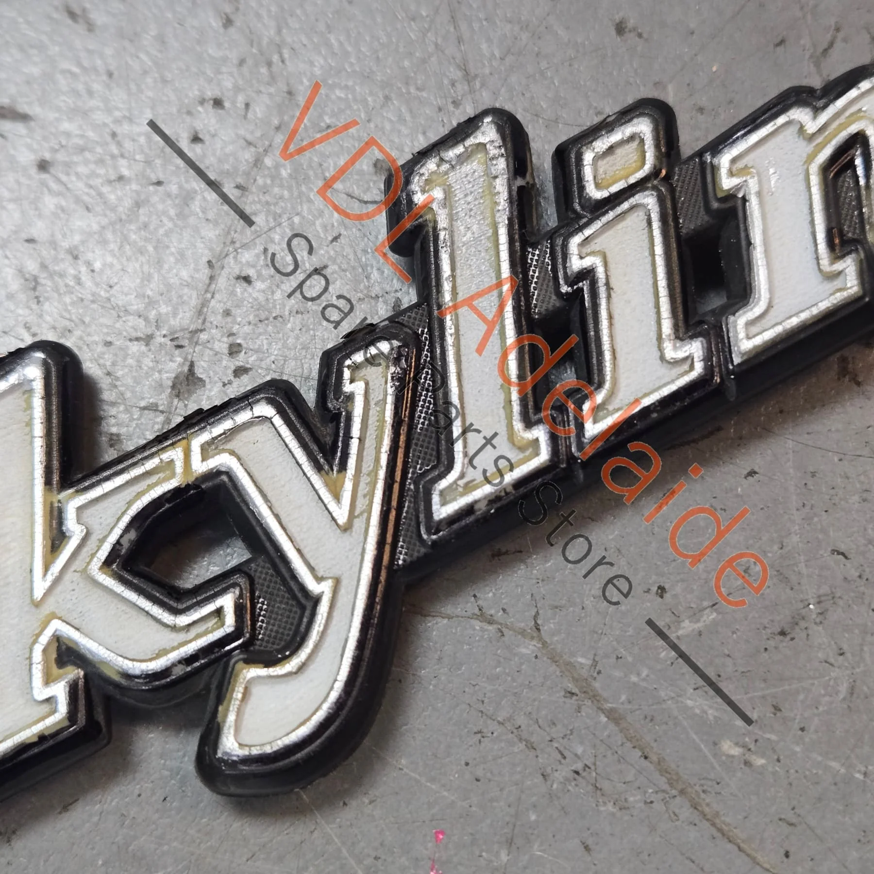 Datsun C110 Skyline 240K Rear Quarter Panel Badge Emblem Kenmeri - Image 3