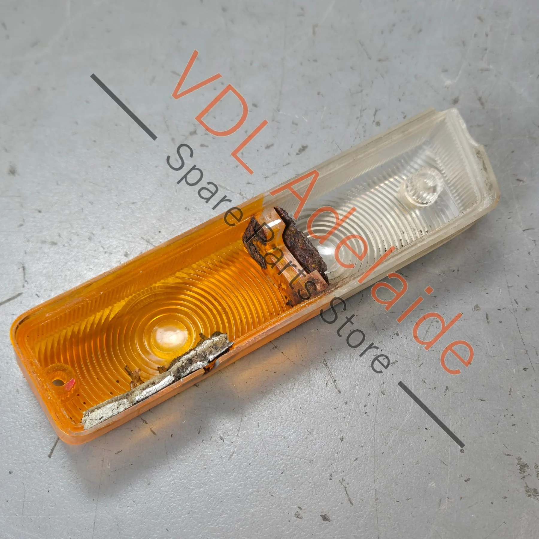 Datsun 1600 510 Genuine Original Front Right Combination Lamp Indicator Parker Light 1968 Model #01 - Image 9