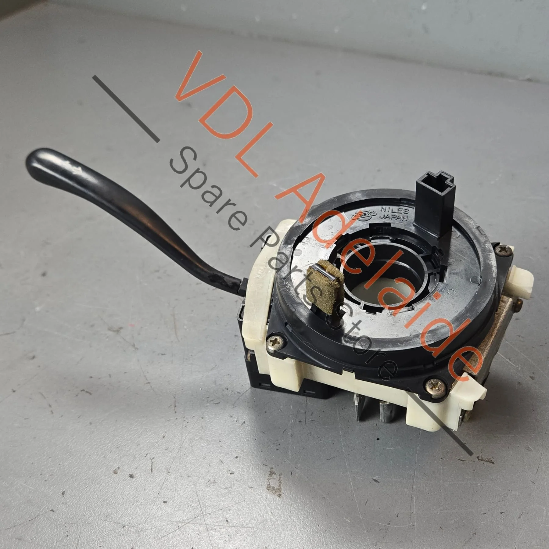 Nissan Skyline R32 GTSt / GTR Steering Column Switch Indicator and Clockspring - Image 4