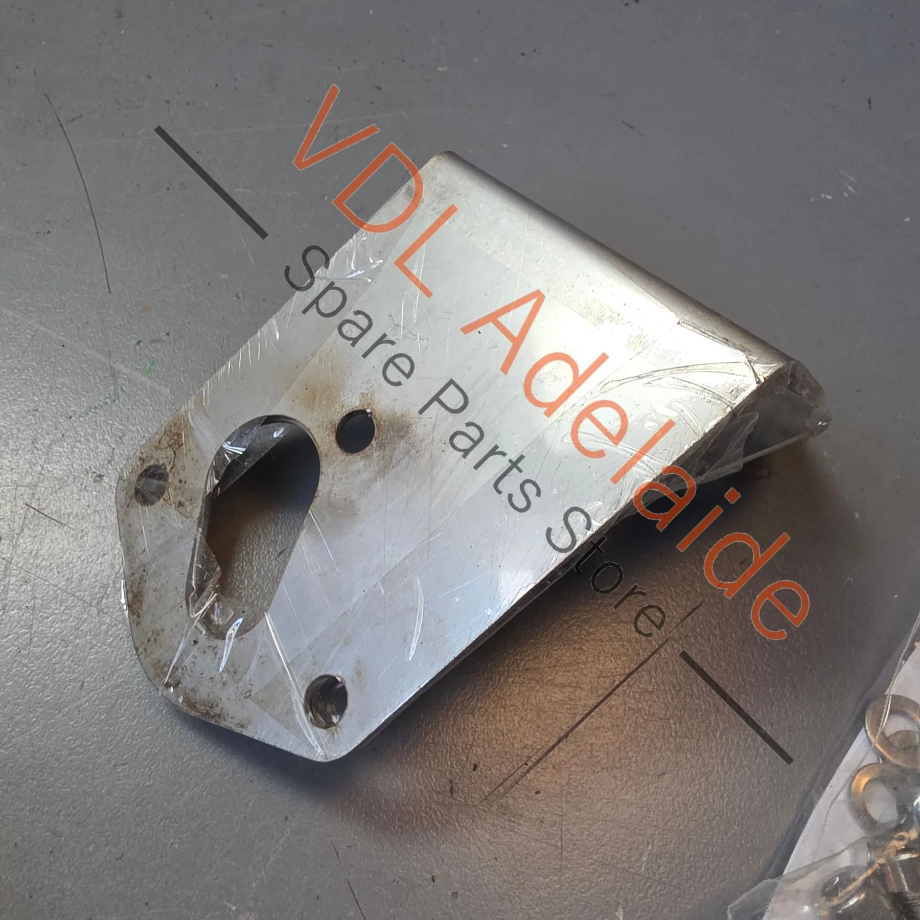 Datsun 510 1600 Datsport Steering Box Brace Bracket for RHD Aftermarket - Image 3