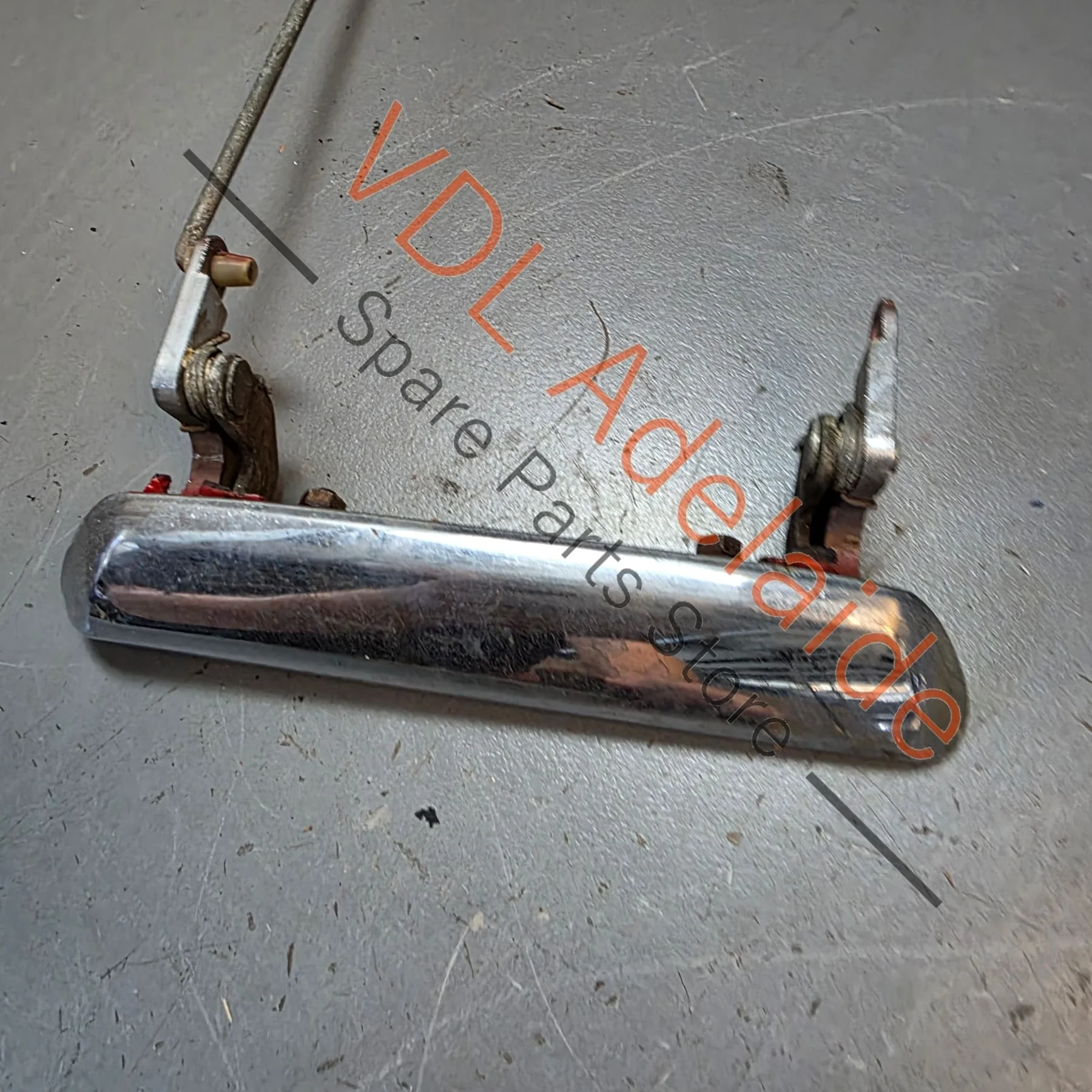 Datsun 1600 510 Exterior door handle Front #02 - Image 2