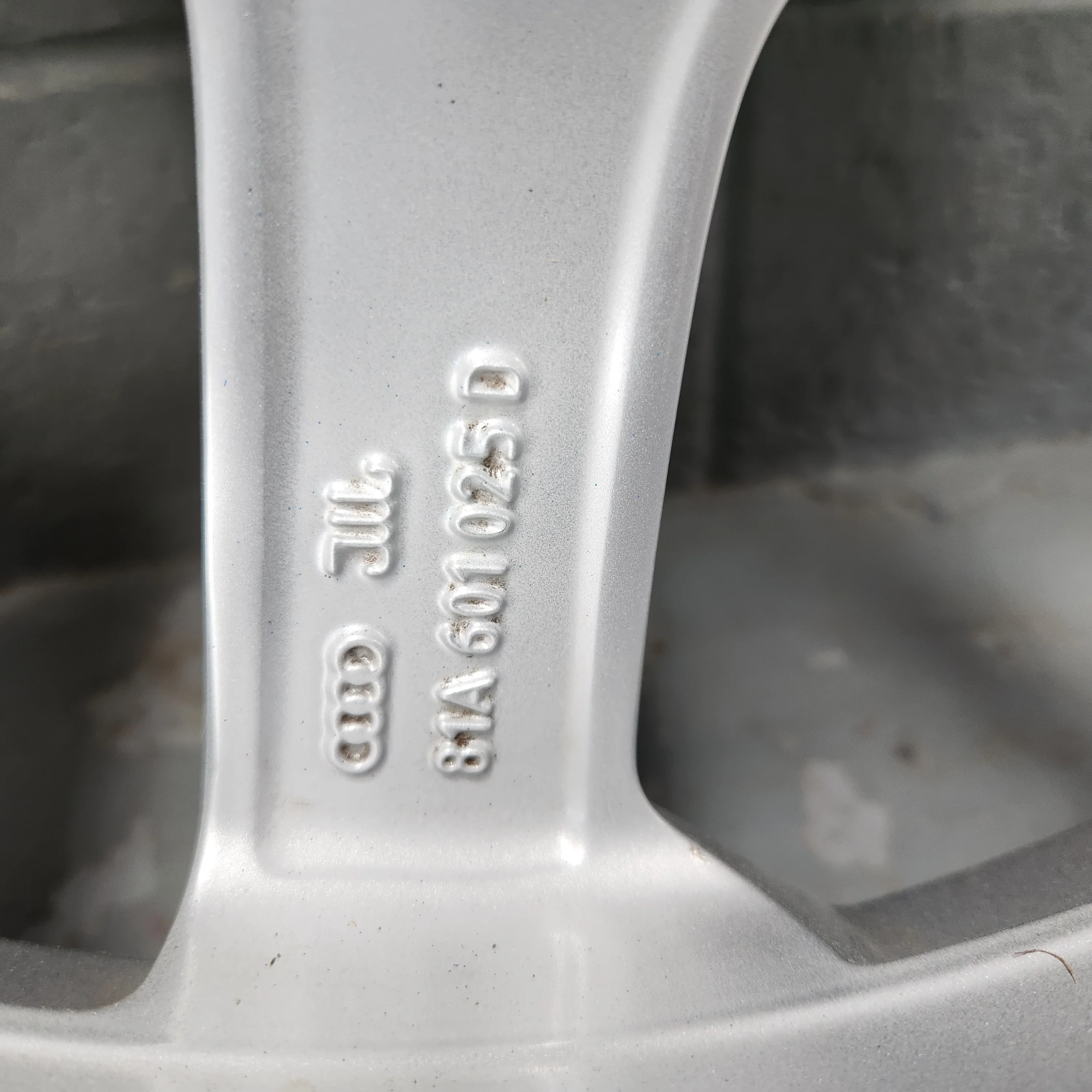 Set of 4 Genuine Audi Q2 Alloy Wheels 17 x 7J ET45 5x112 81A601025D - Image 5