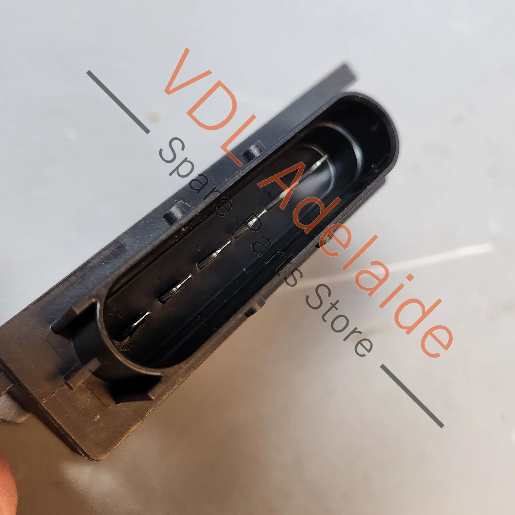 Audi RS3 RSQ3 Fuel Pump Control Module 4N0906093D 4N0906093E - Image 7