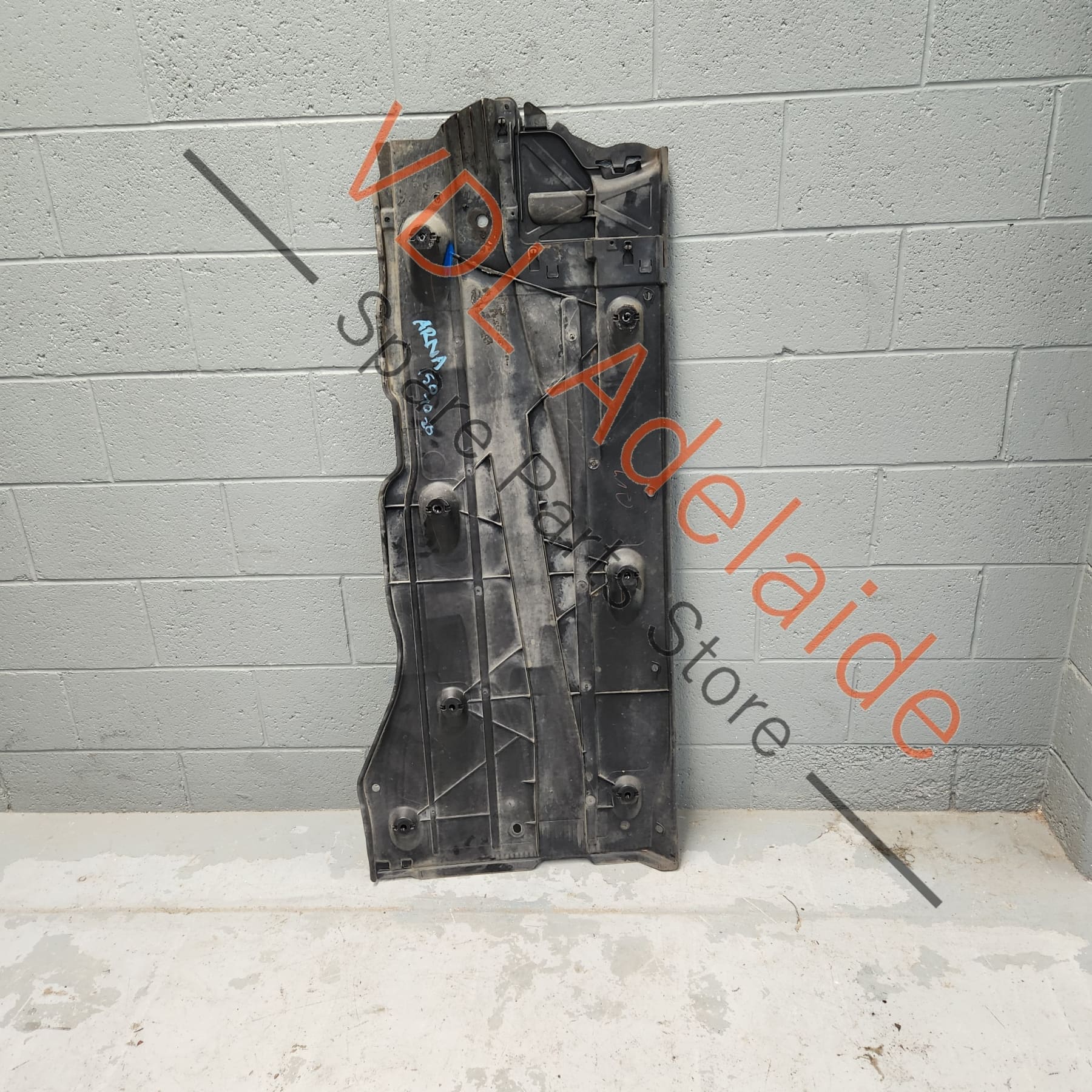 VW Golf Mk7 Right Side Underbody Trim Cover Splash Panel Guard 5Q0825202L 5Q0825272A