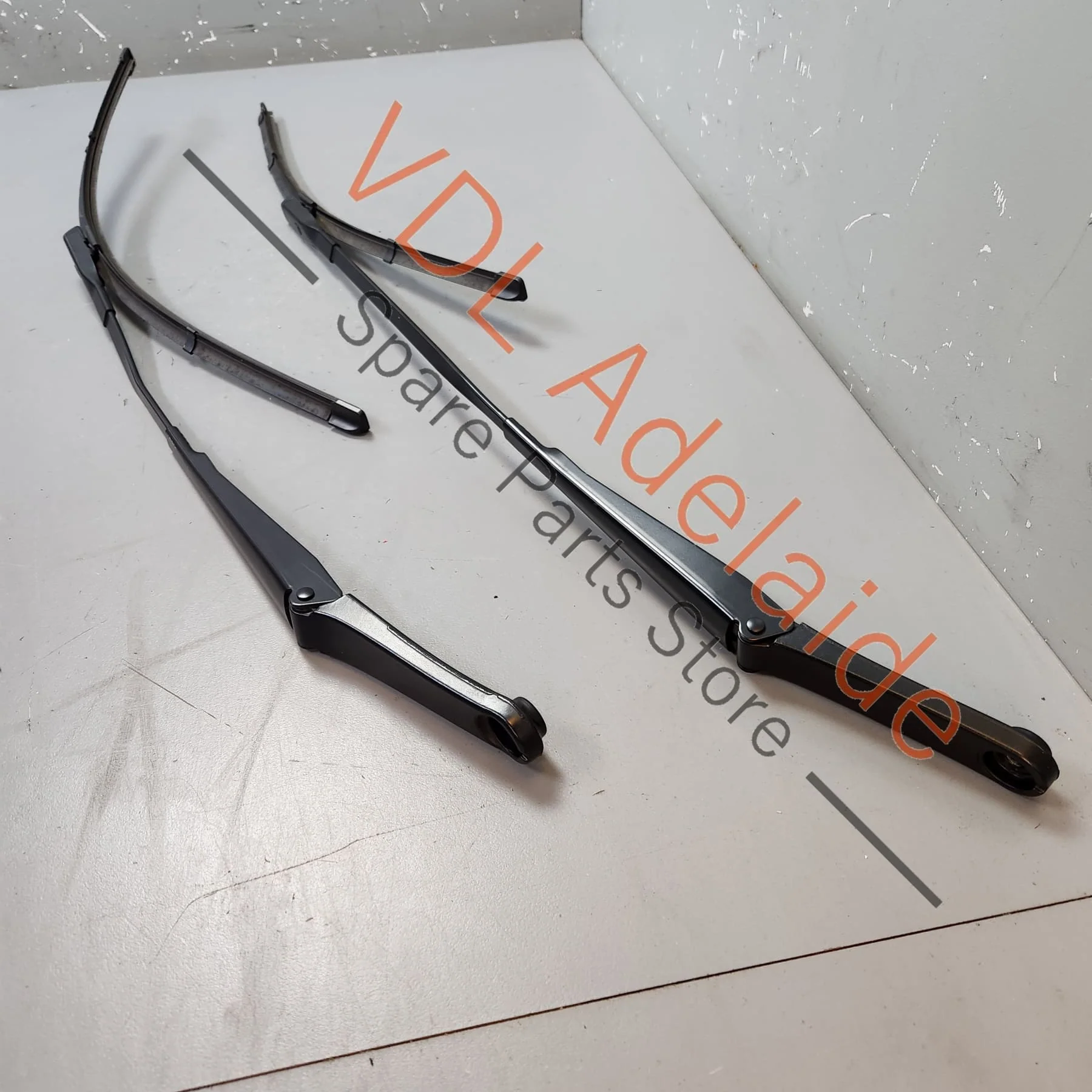 Audi A4 S4 B9 Front Windscreen Wiper Arms Set Pair for RHD 8W2955407 8W2955408 - Image 2