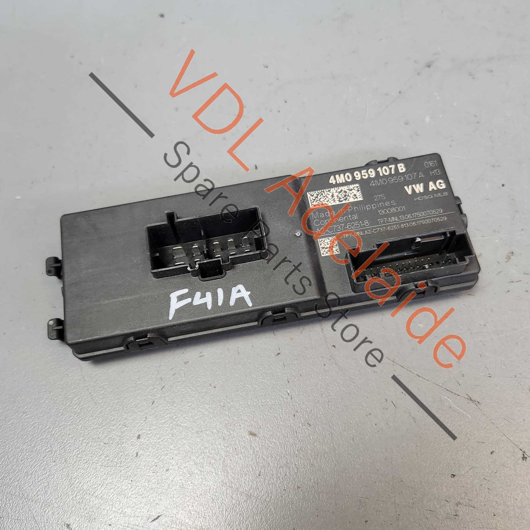 Audi A4 S4 B9 Control Unit for Electric Lift Tailgate 4M0959107B