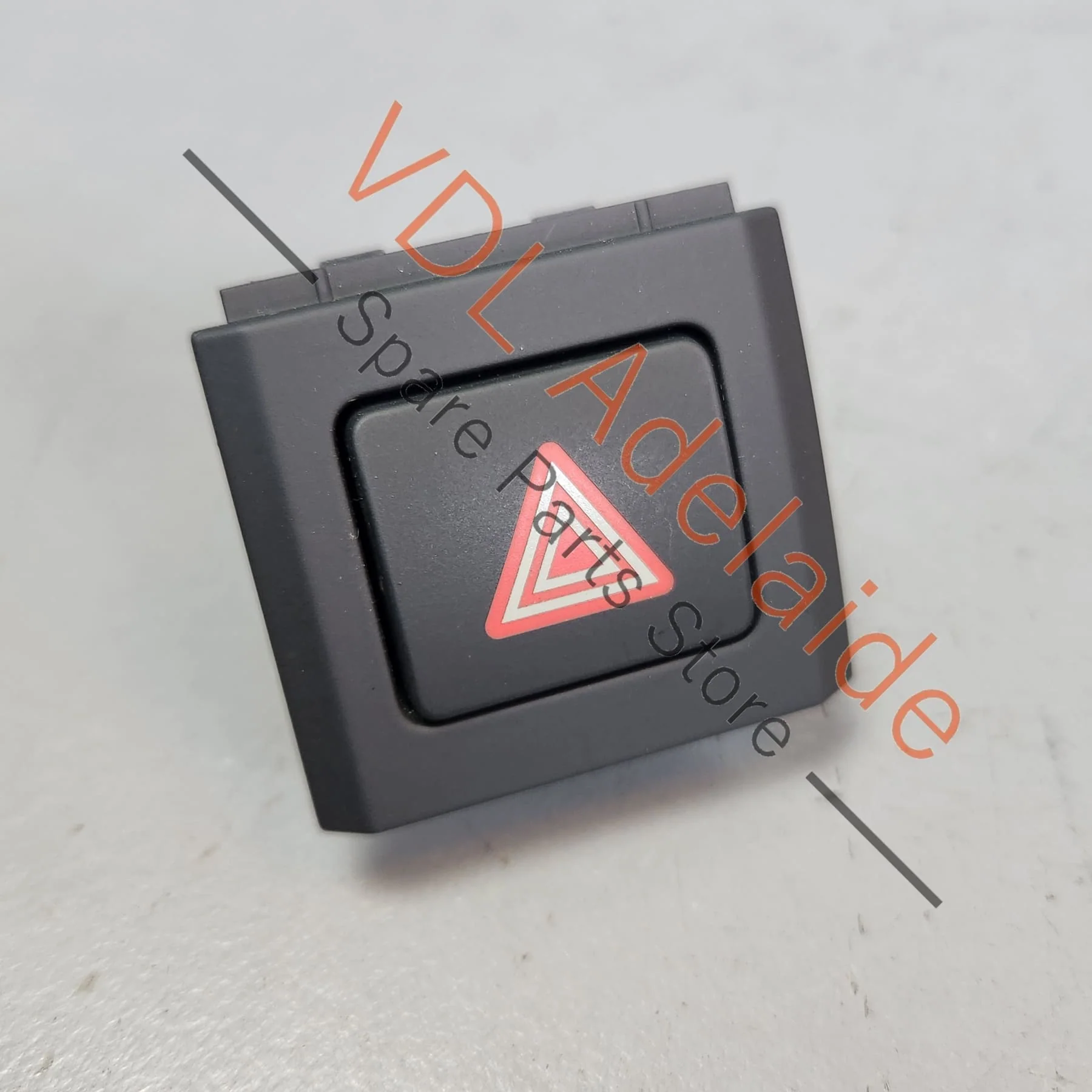 Audi A4 S4 B9 Emergency Hazard Light Switch Button for Dash 8W0941509A 5PR