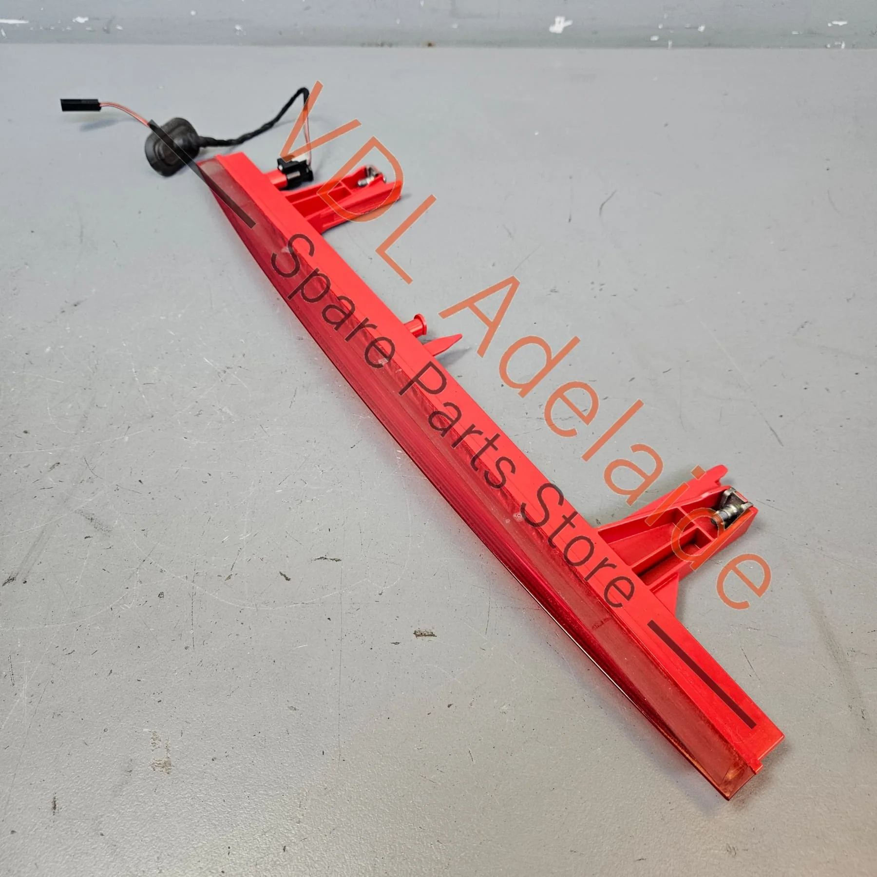 Audi A4 B9 Q7 4M Third Stop Brake Light High Level Middle LED 4M0945097 - Image 7