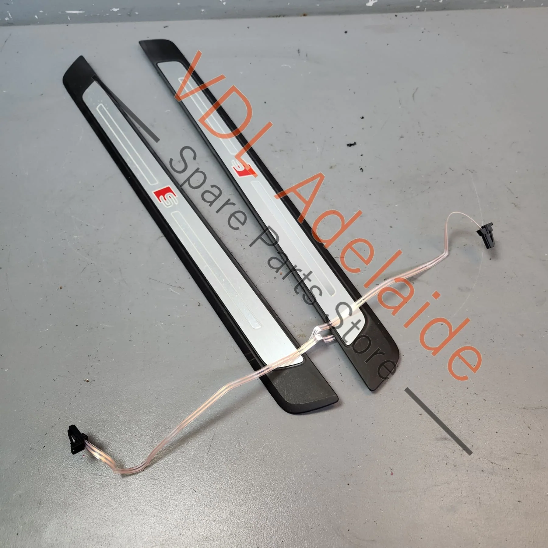 Audi S4 B9 Illuminated Sill Trim Door Entry Strip Pair L&R 8W0947417A 8W0947418A - Image 8