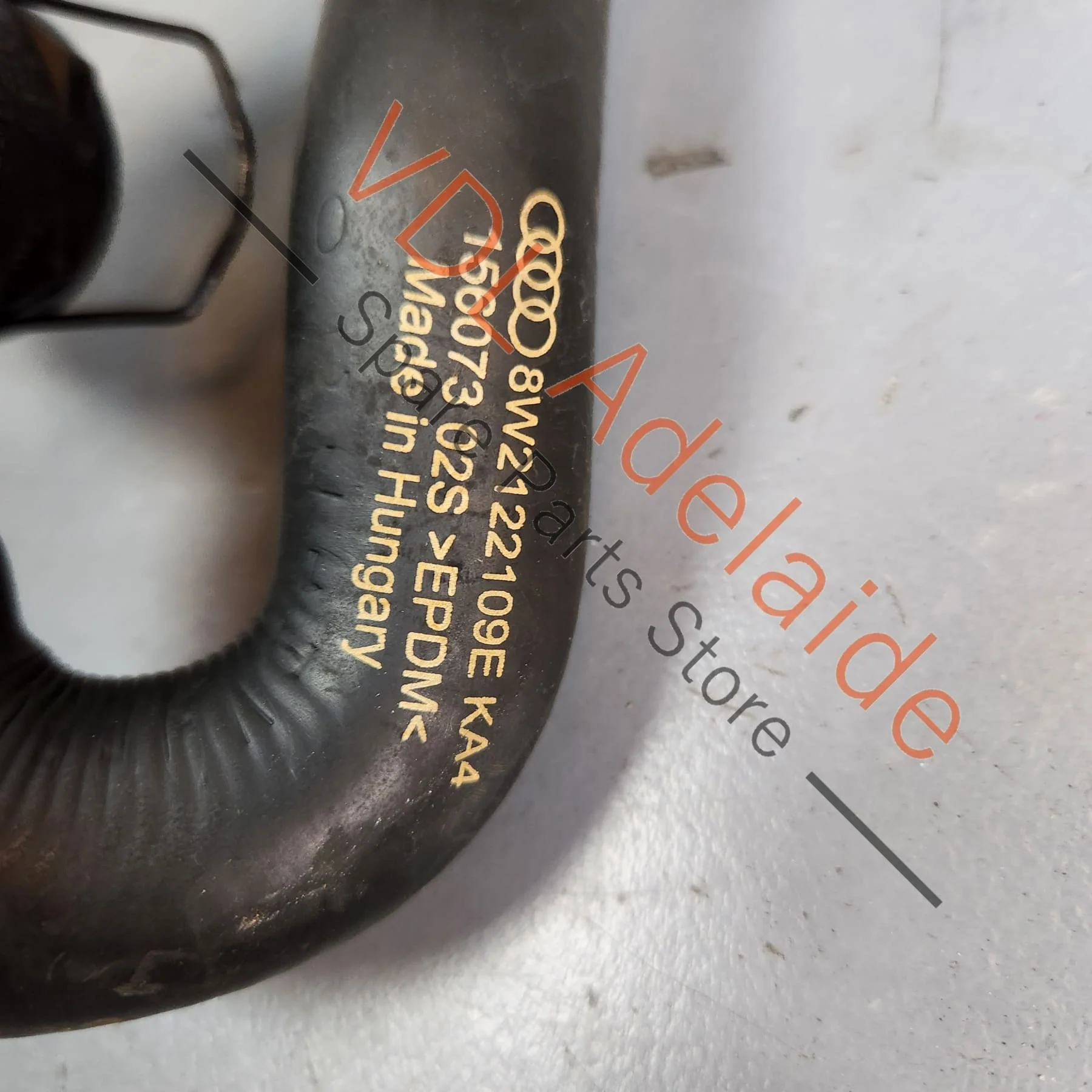 Audi A4 S4 Coolant Reservoir Tank Hoses 8W2122109E 8W2121123B - Image 7