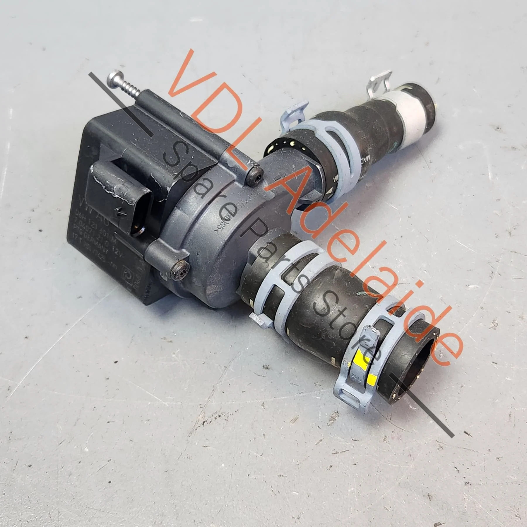 Audi S4 TFSI B9 Electric Water Coolant Aux Pump Auxiliary 06H121601M