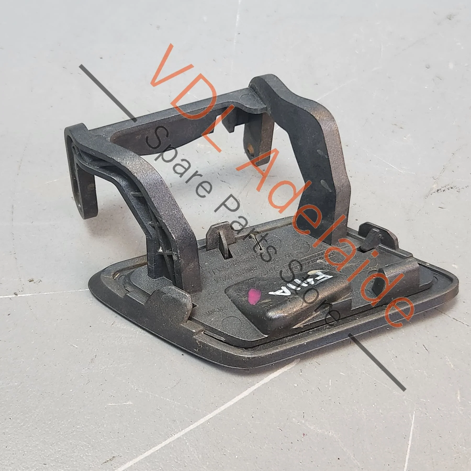 Audi S4 B9 Front Left Headlight Washer Cover Cap Flap 8W0955275A Daytona Grey Pearl 6Y/6Y6Y - Image 2