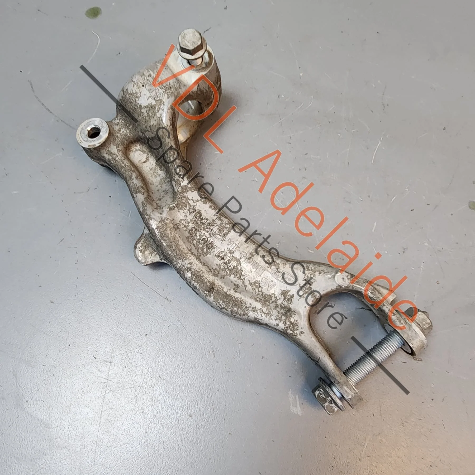 Audi RS5 F5 B9 Front Strut Suspension Fork Right 8W0413038H