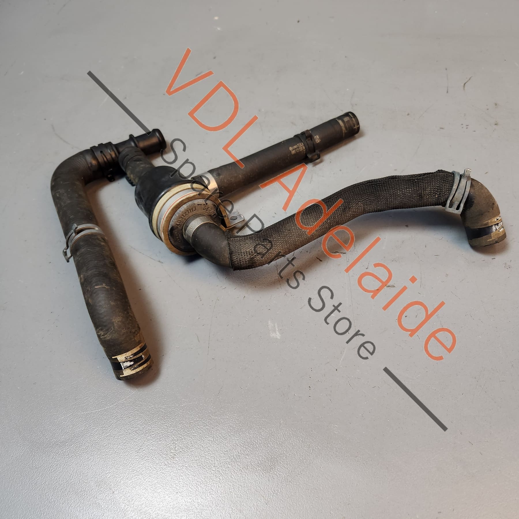 Audi RS5 F5 B9 Additional Radiator Coolant Hose Pipe with Shut off Valve Regulator 8W0121030M - Image 5