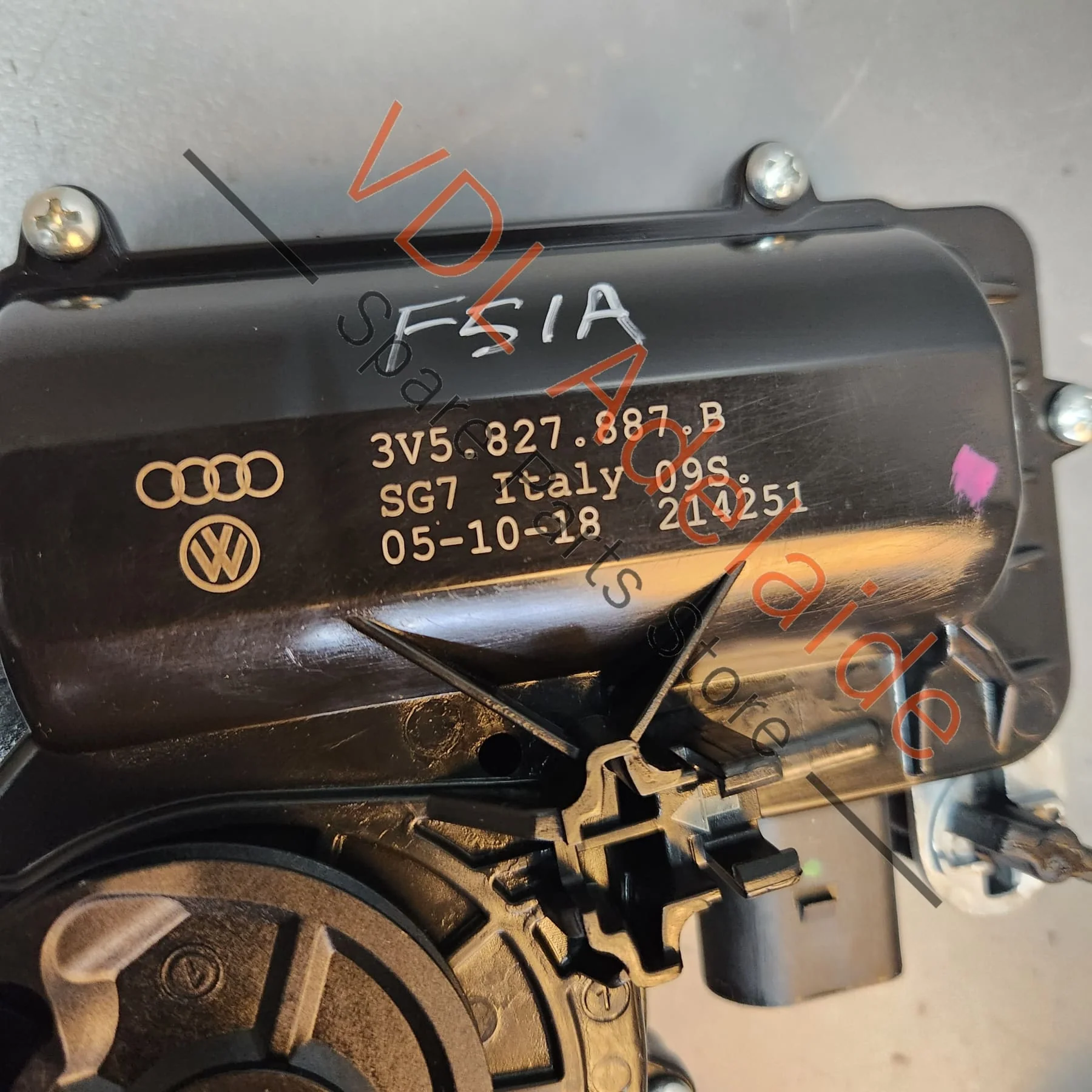 Audi RS5 F5 B9 Auto Tailgate Pull Down Motor 3V5827887B - Image 2